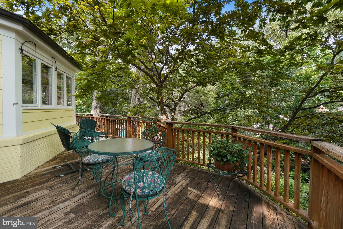 7308 CEDAR AVENUE