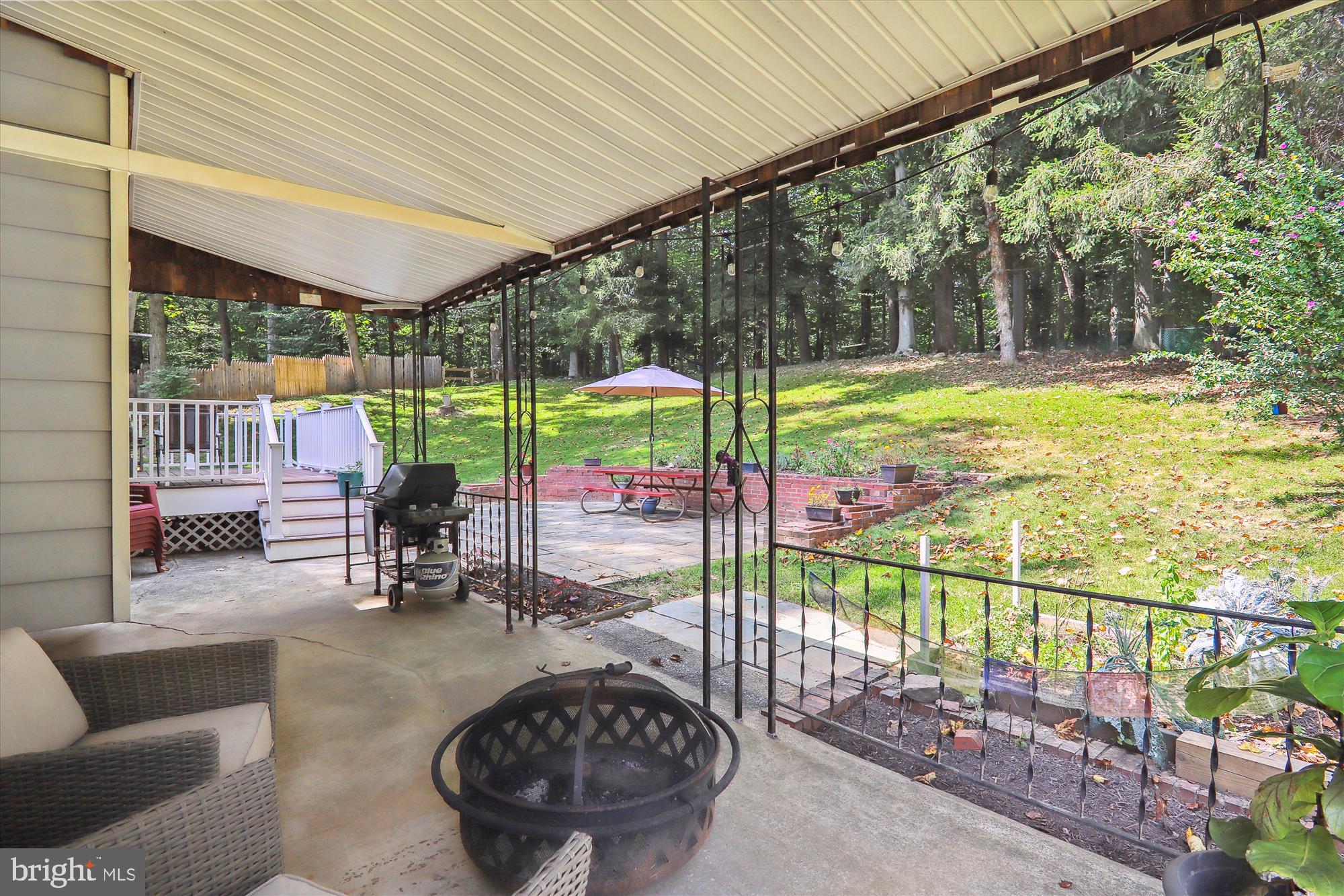 13609 Crispin WAY