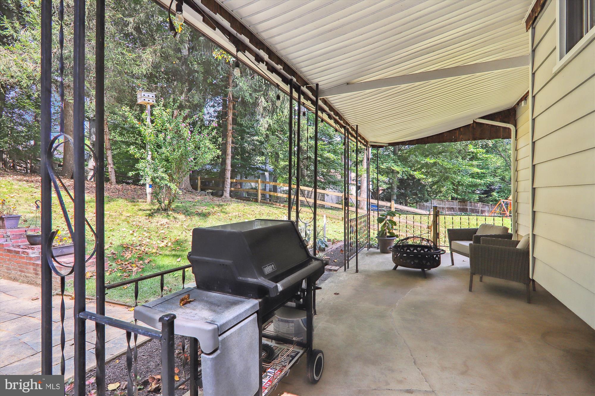 13609 Crispin WAY