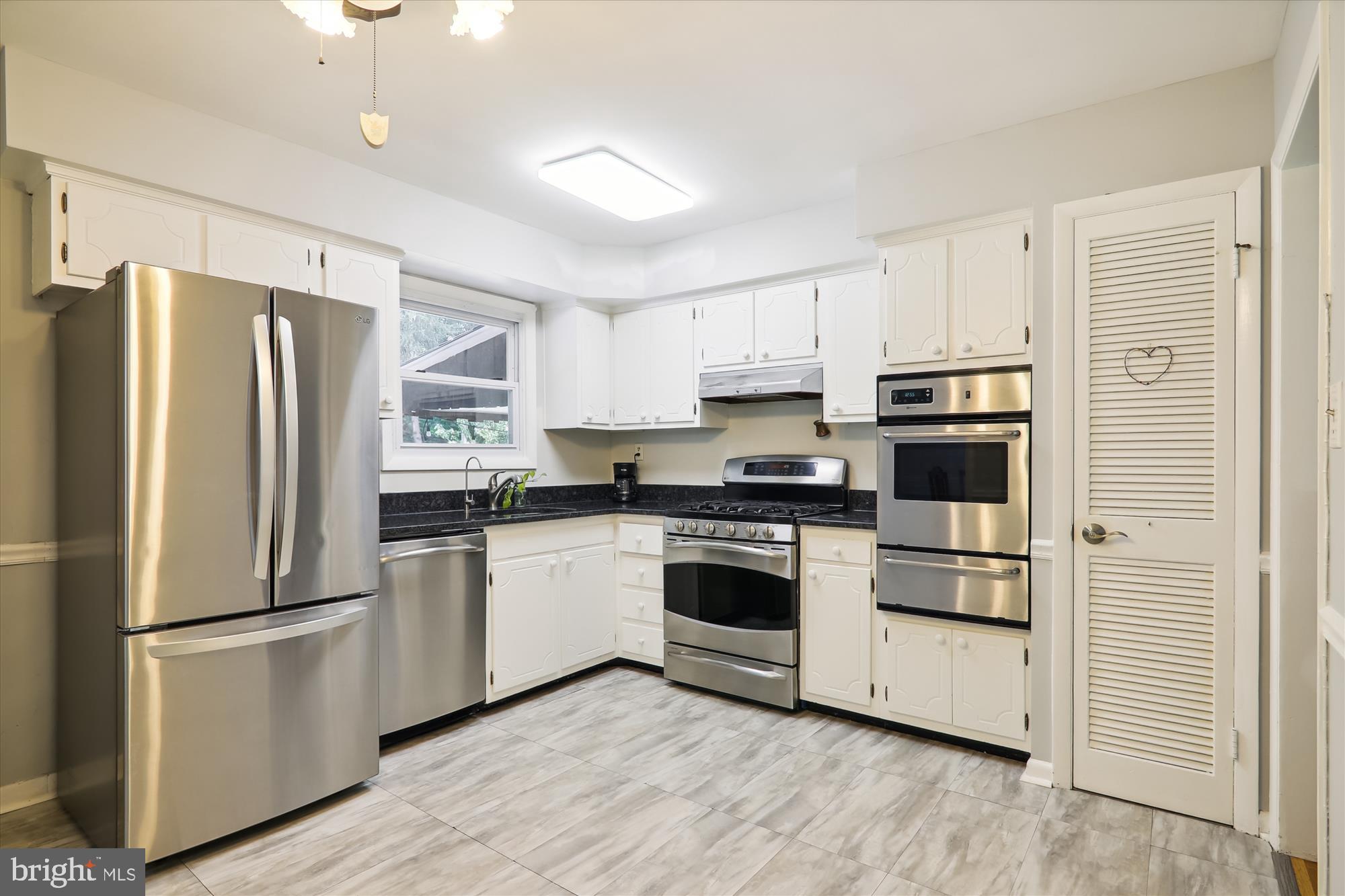13609 Crispin WAY