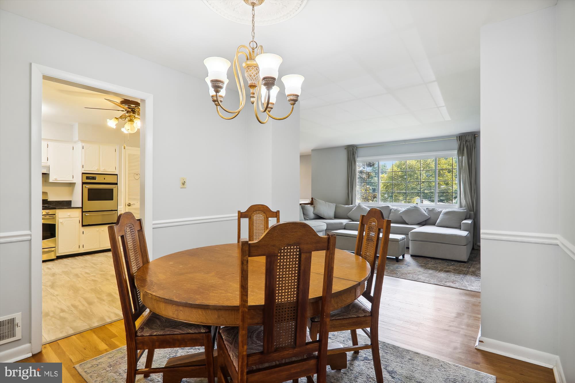 13609 Crispin WAY