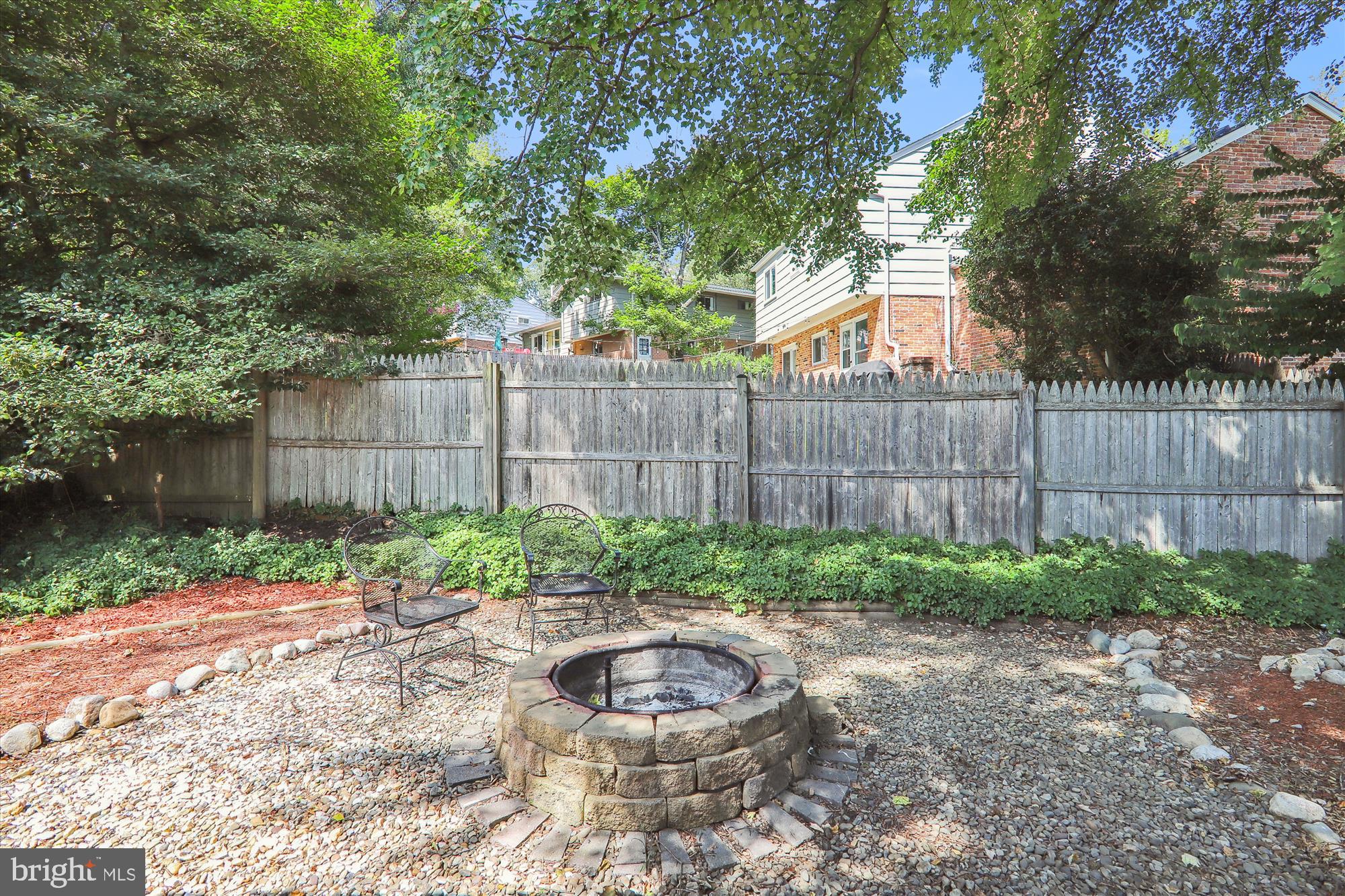 11728 Stonington Pl