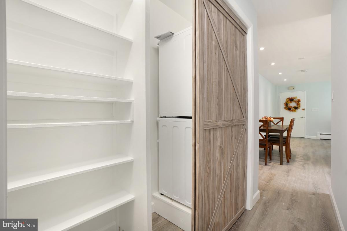 7718 MAPLE AVENUE Unit: 3