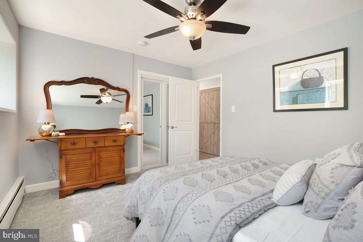 7718 MAPLE AVENUE Unit: 3