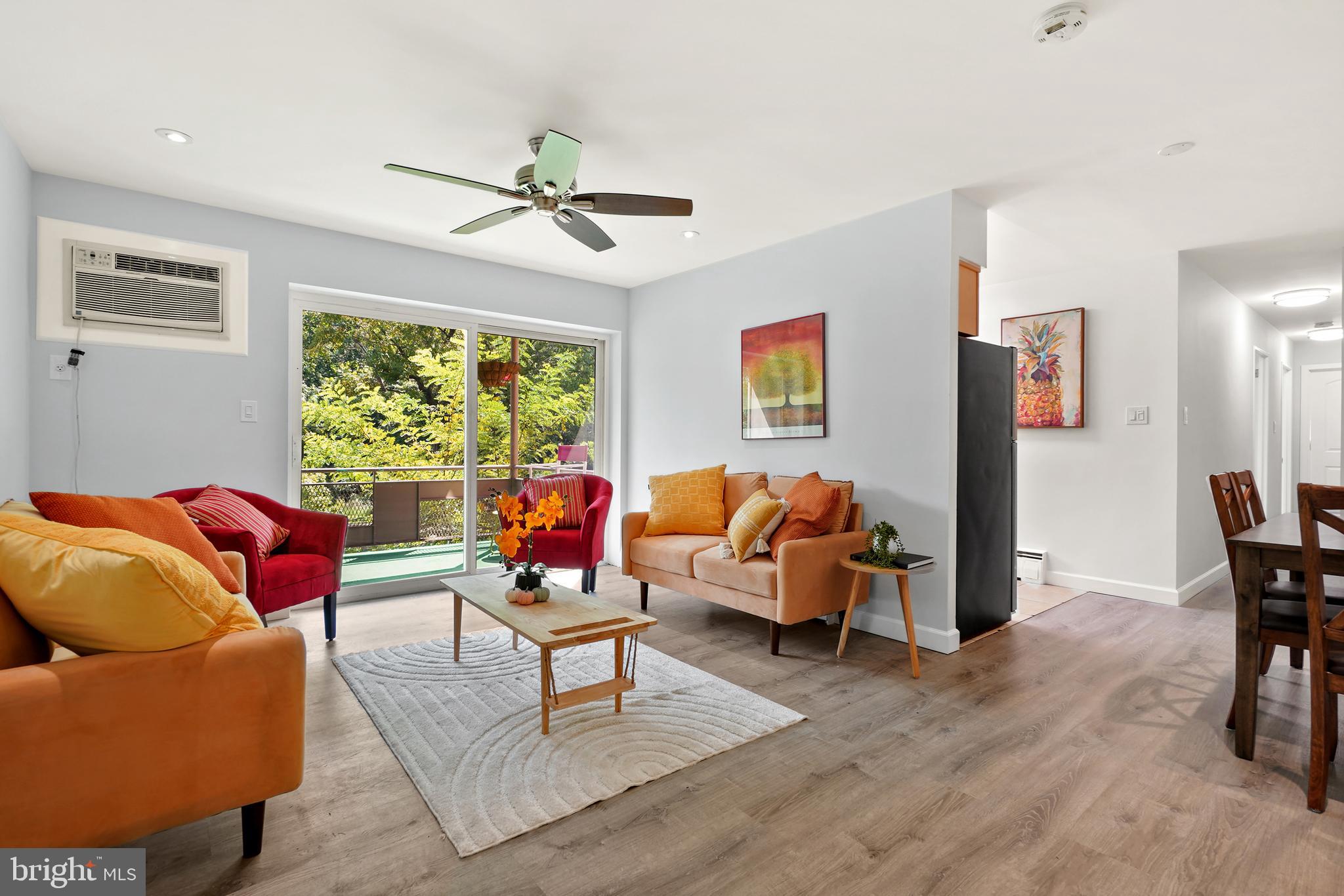 7718 MAPLE AVENUE Unit: 3