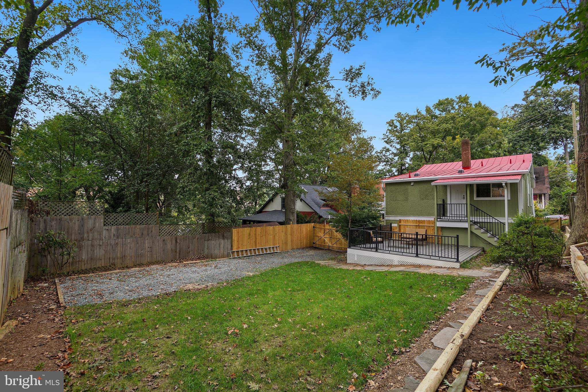 120 Sherman AVENUE