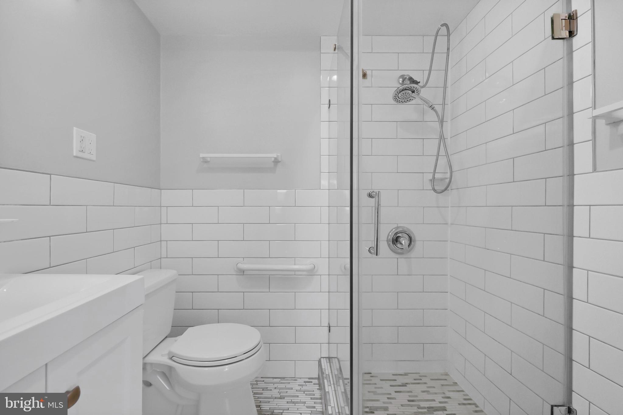 1900 Lyttonsville ROAD Unit: 1007