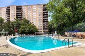 1900 Lyttonsville ROAD Unit: 1007