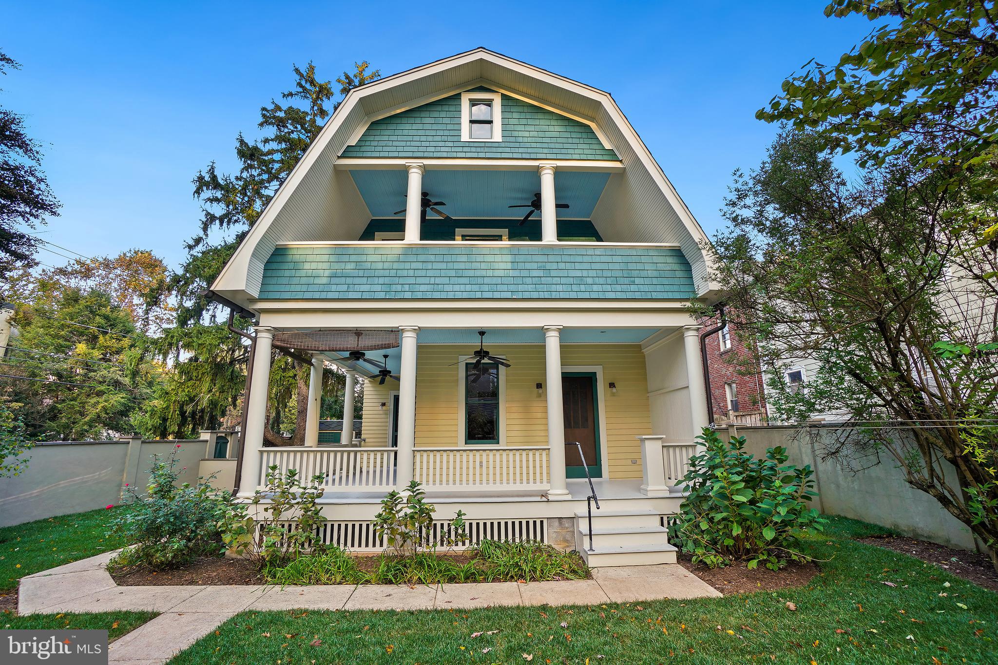 8016 Flower AVENUE