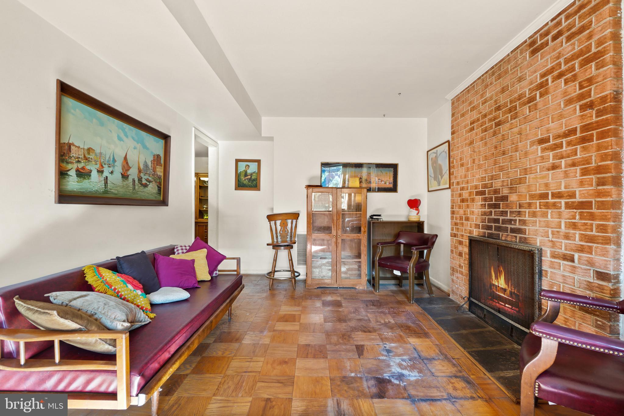 307 Philadelphia AVENUE