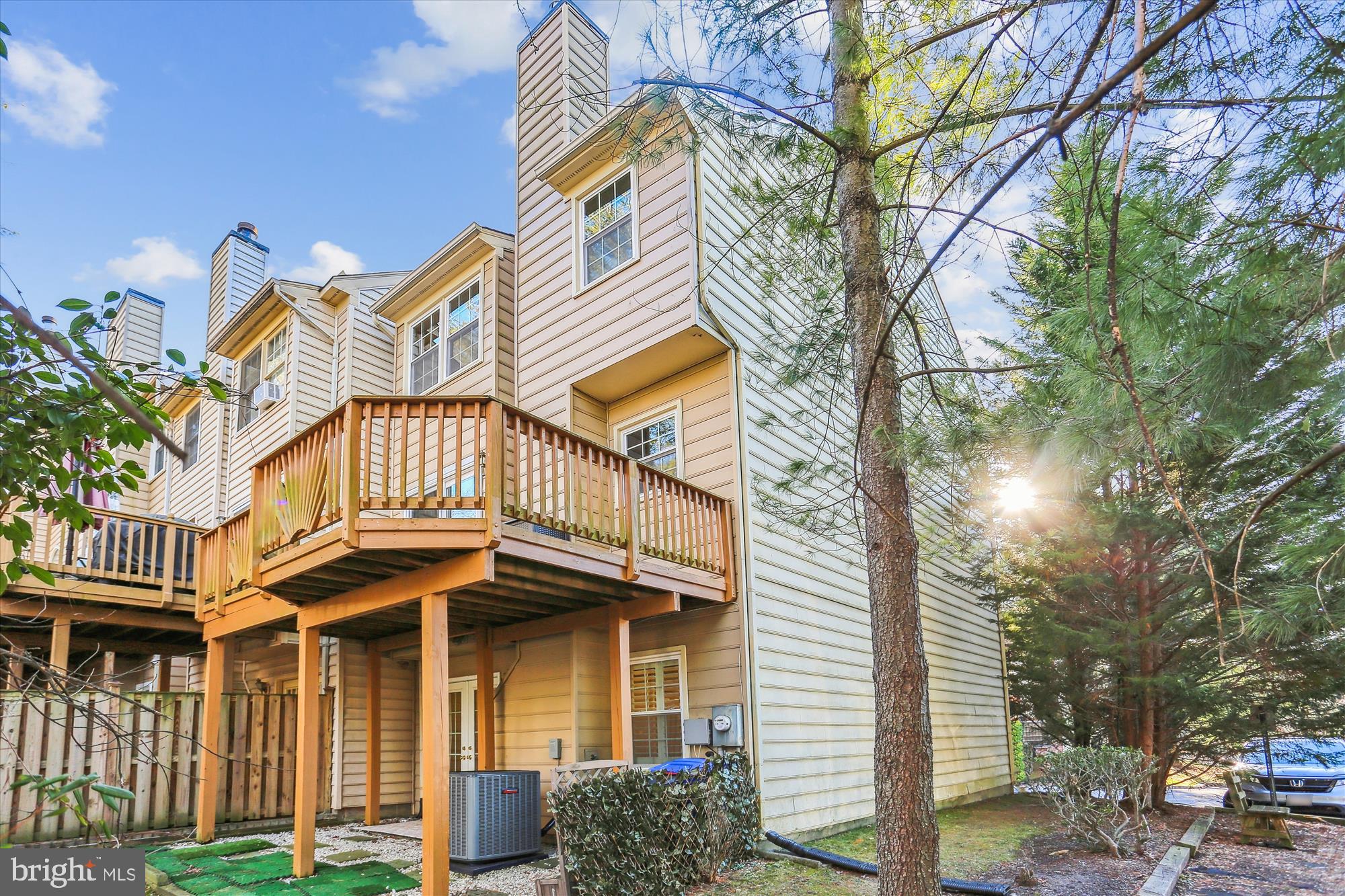 11225 Watermill Ln