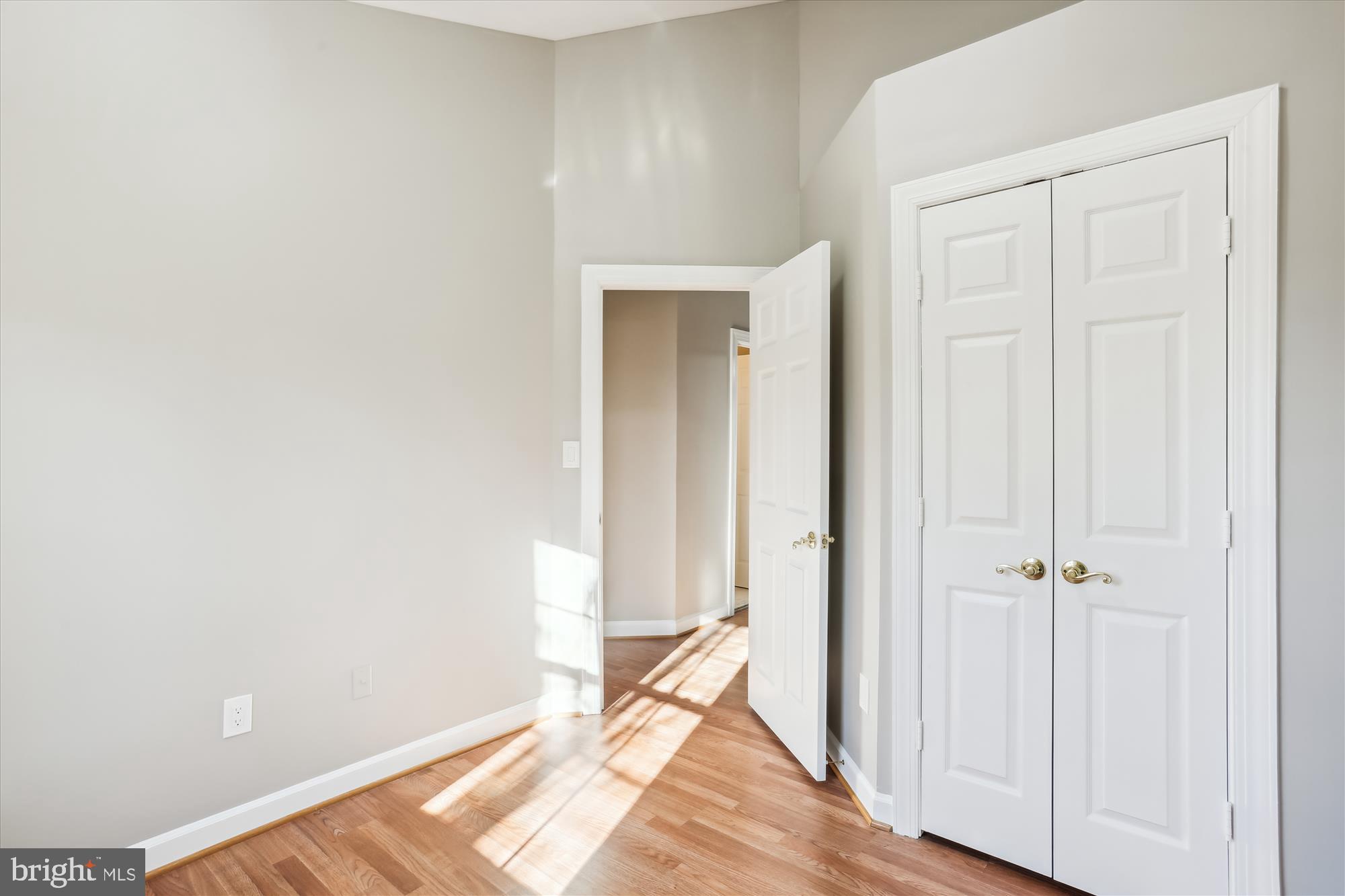 11225 Watermill Ln