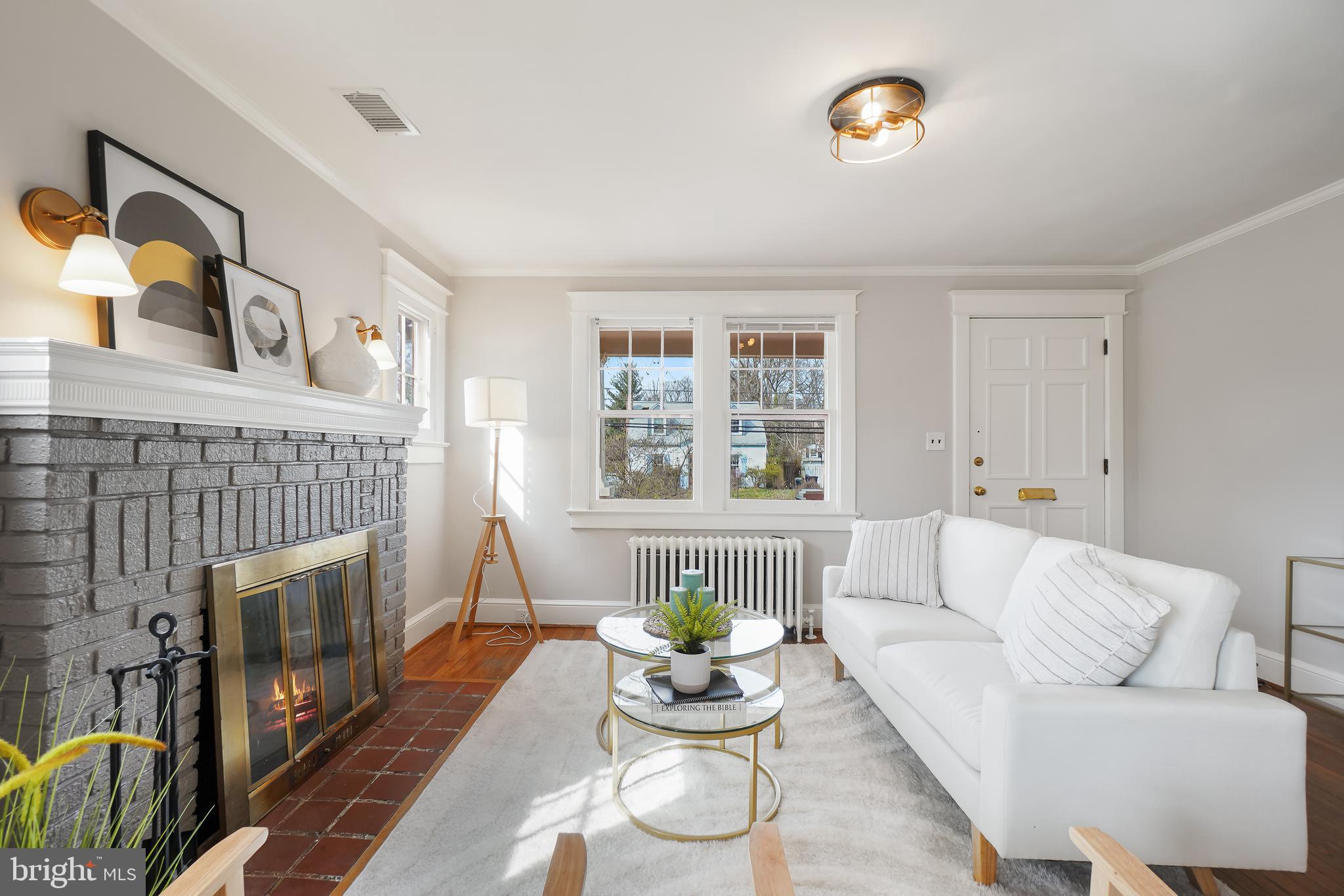 623 Elm Ave