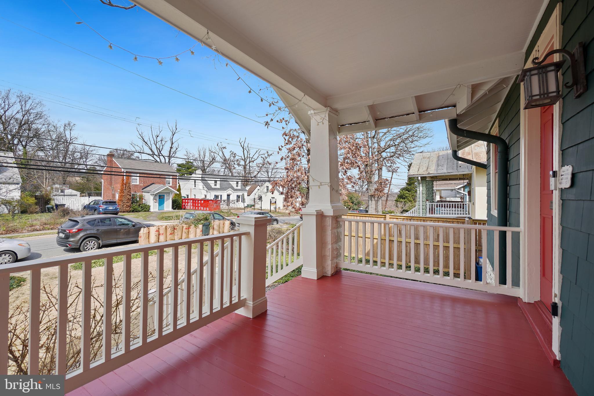 623 Elm Ave
