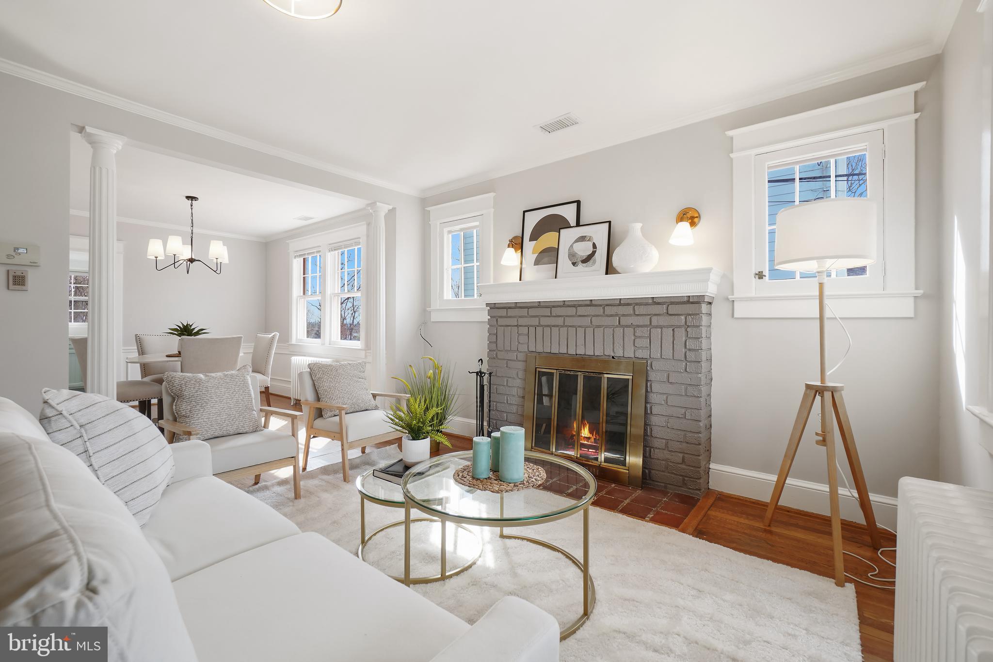 623 Elm Ave