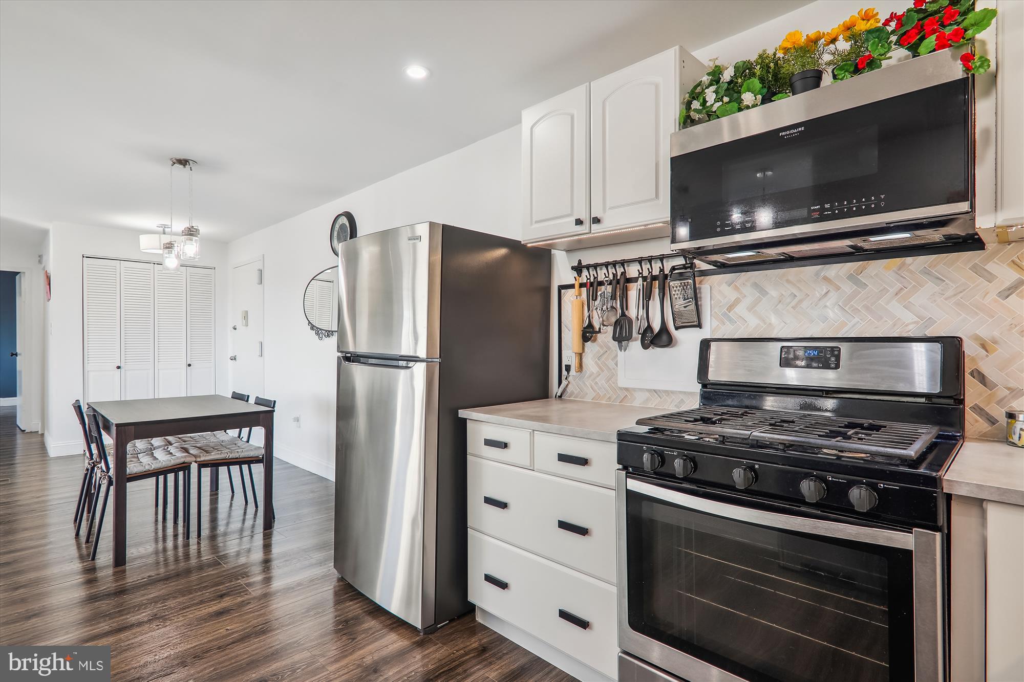 1111 University Blvd W #908-A