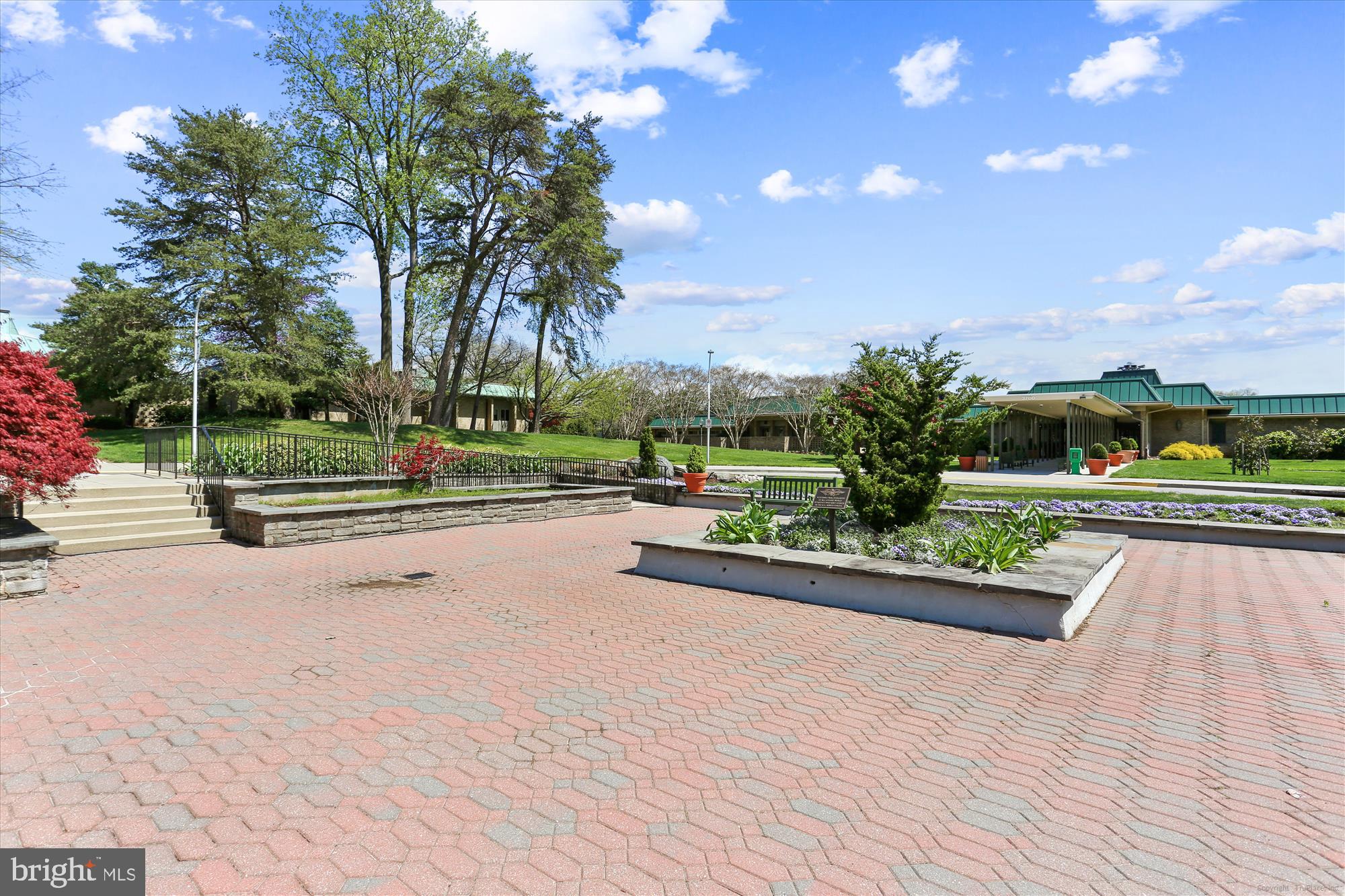 3330 N Leisure World Blvd #5-326