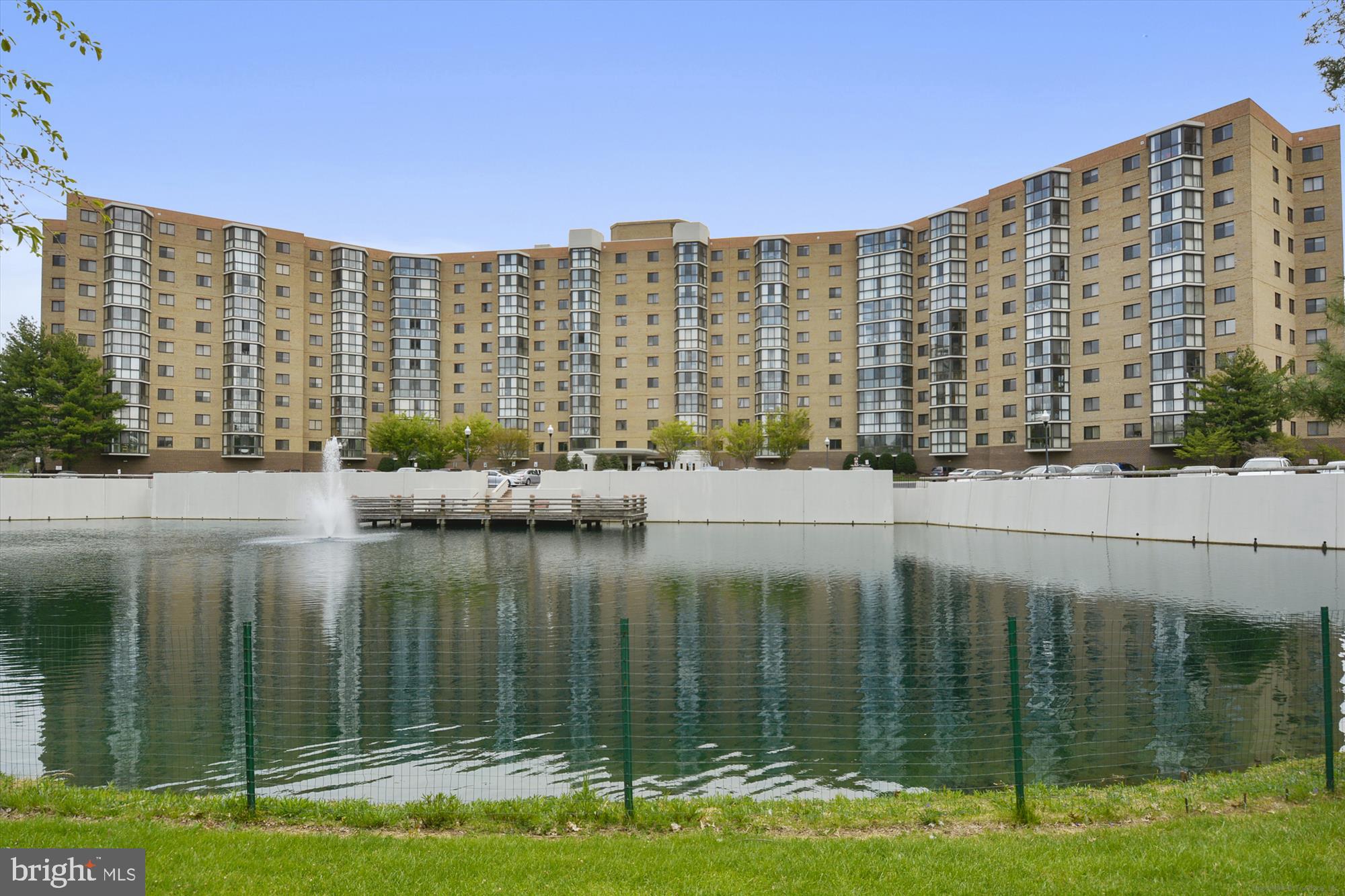 3330 N Leisure World Blvd #5-326