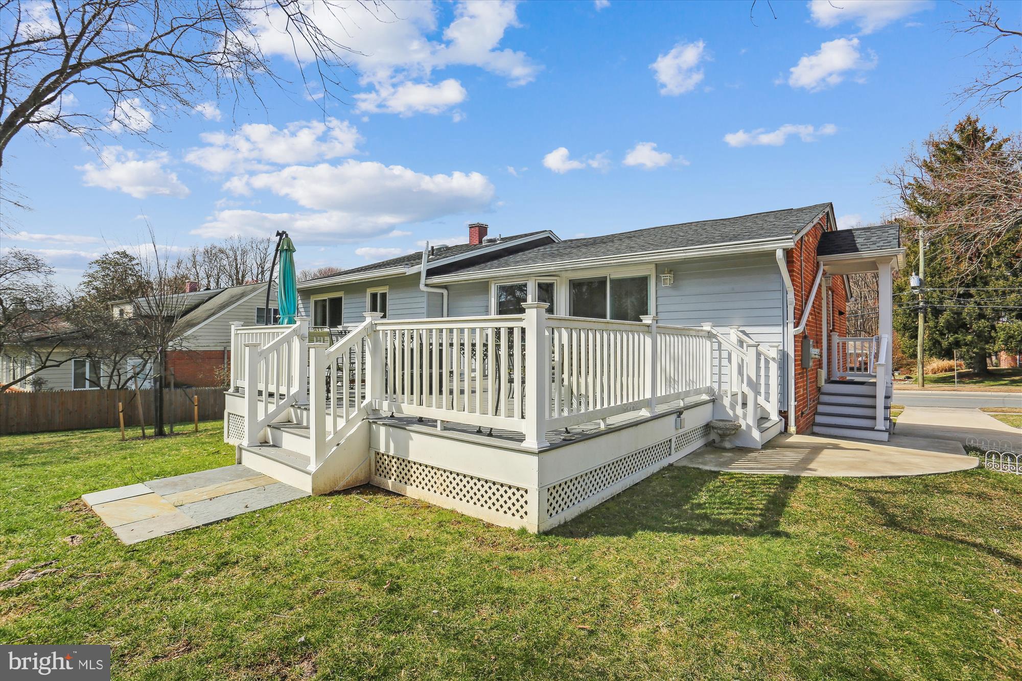 610 Lamberton Dr