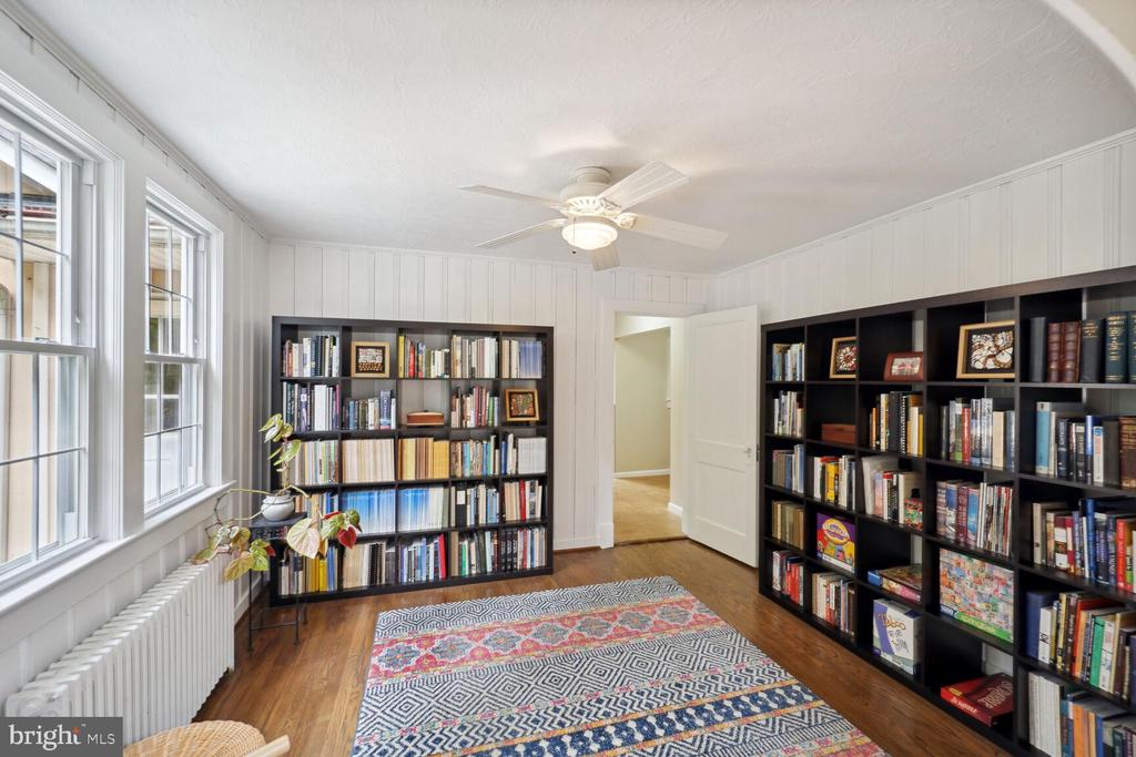 422 Ethan Allen Ave