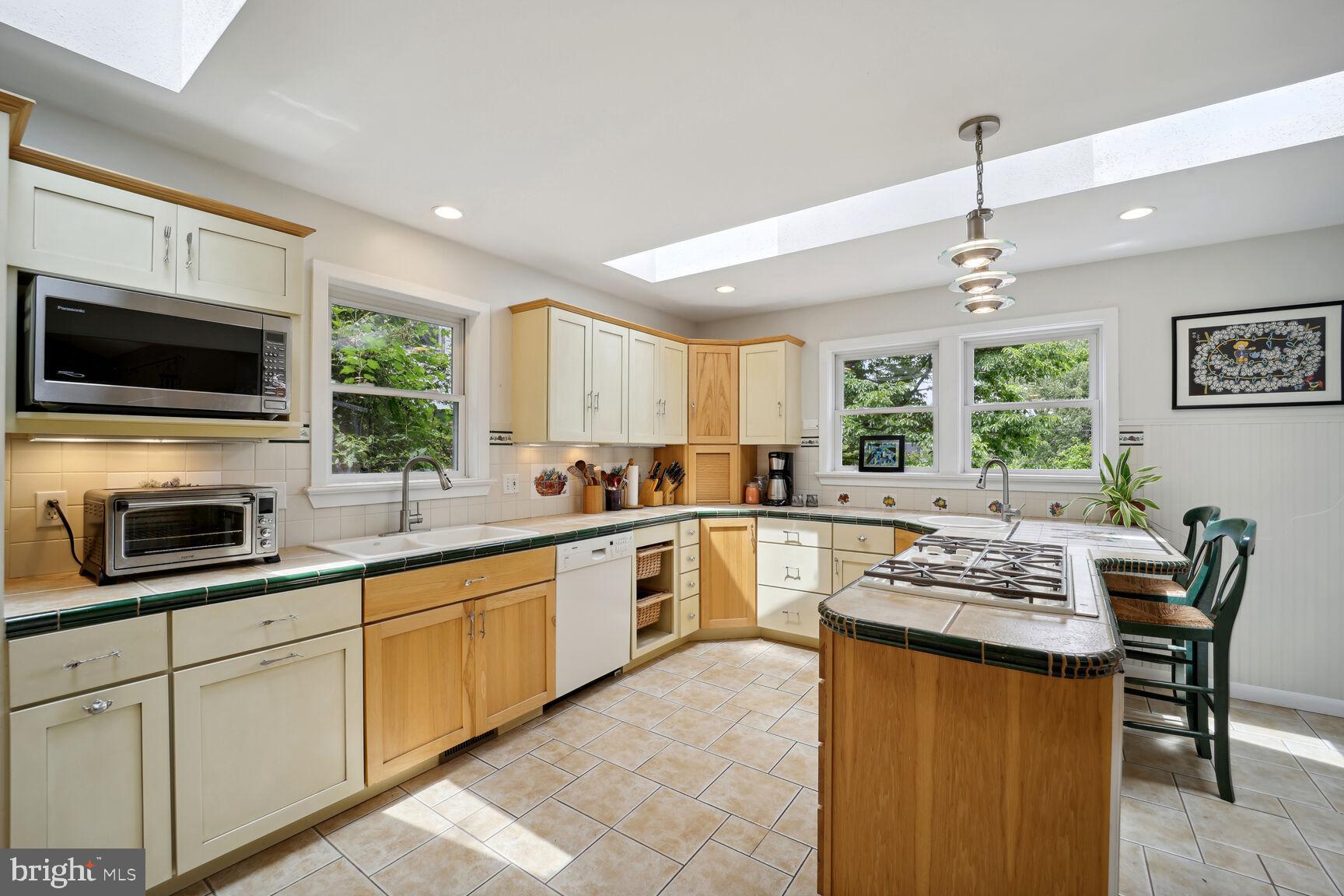 422 Ethan Allen Ave