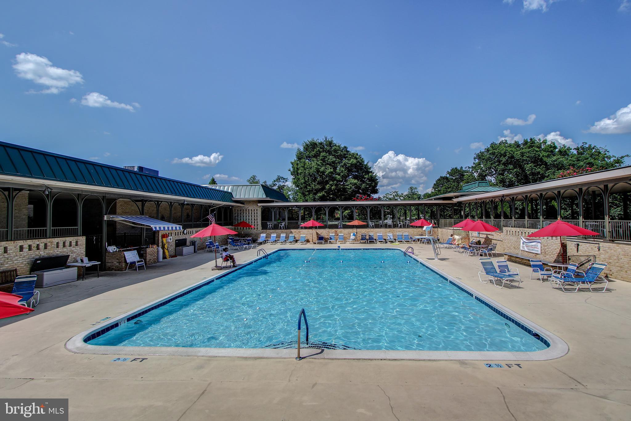 3005 S Leisure World Blvd #817