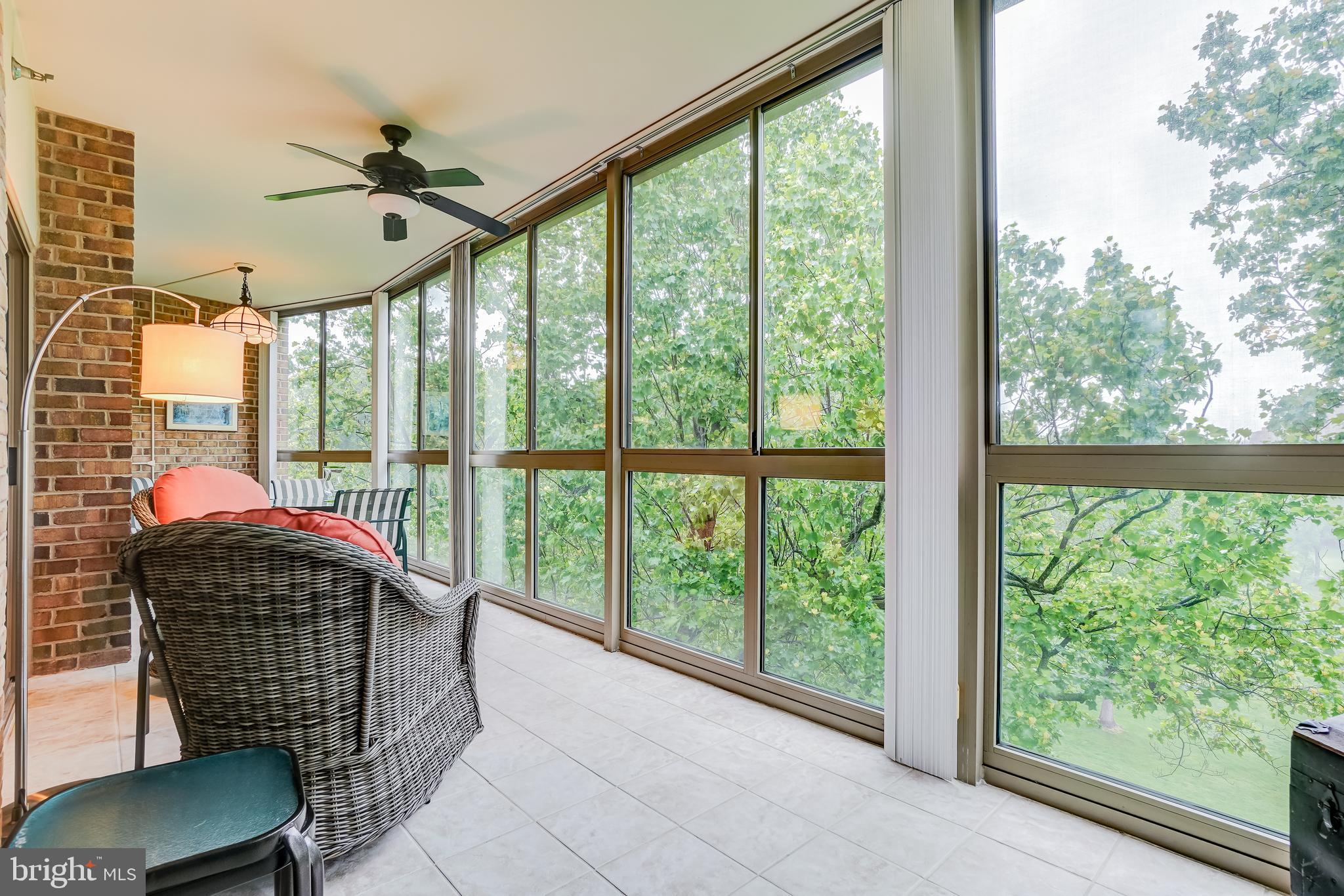 3005 S Leisure World Blvd #817