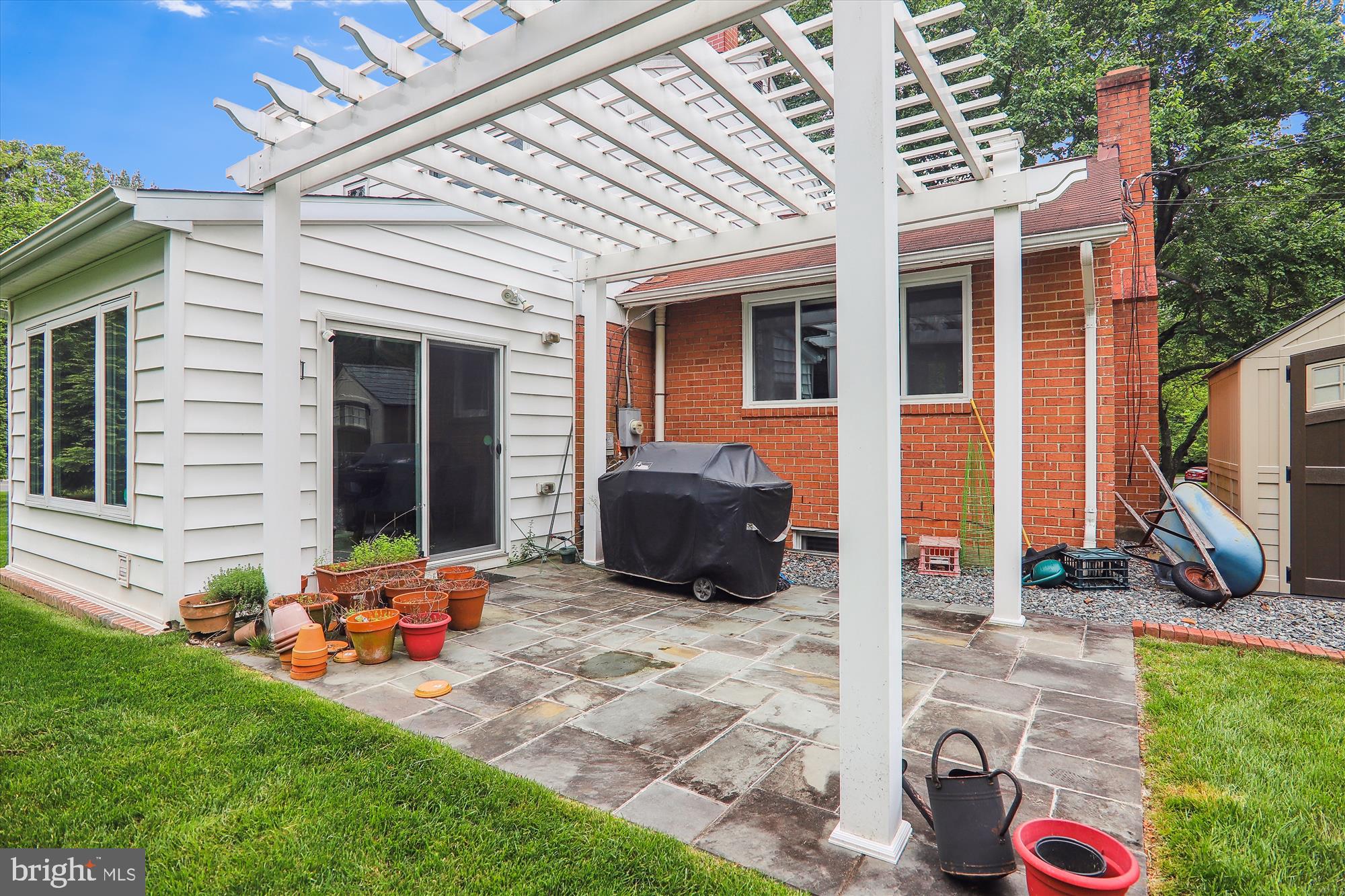 300 Lamberton Dr