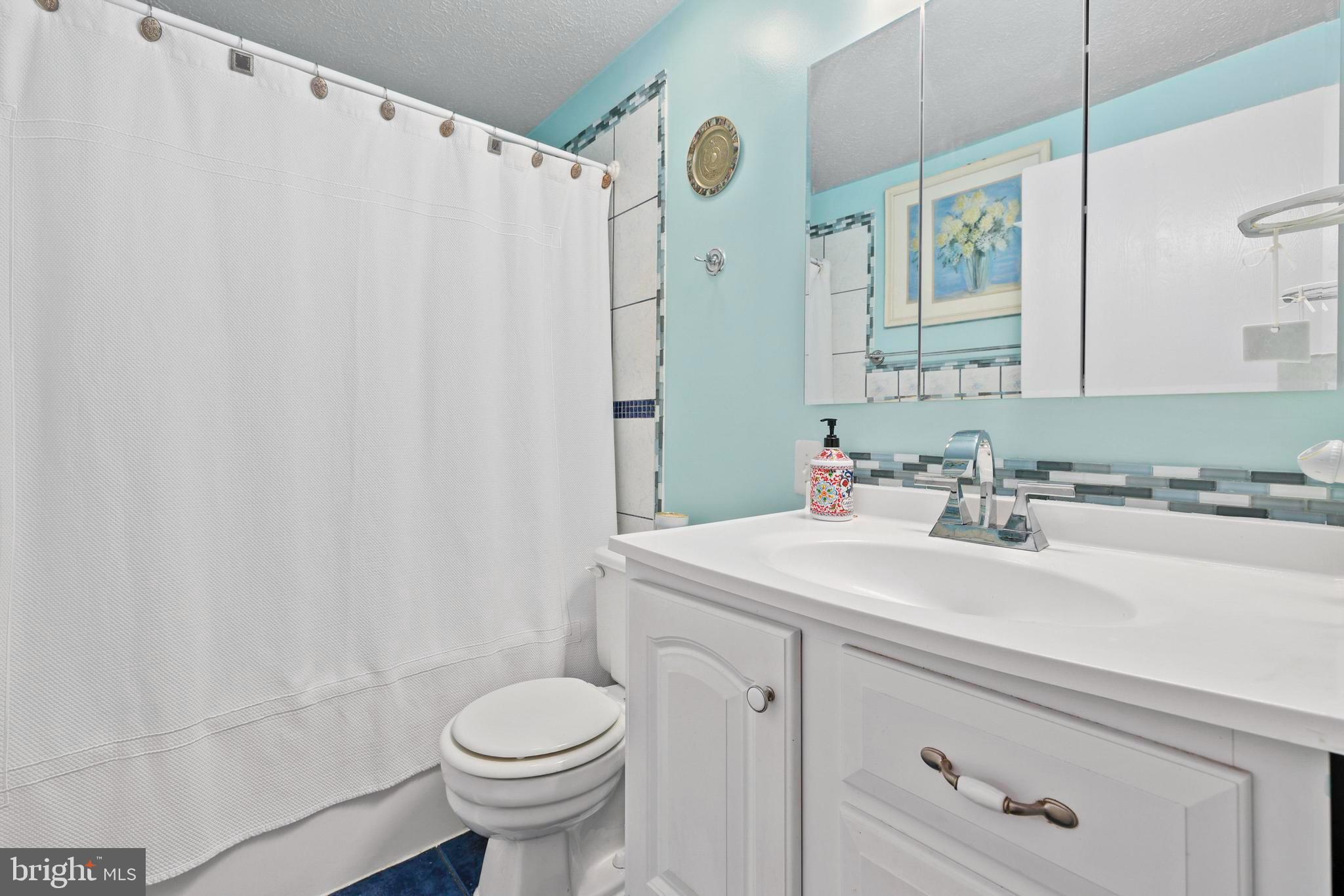 13235 Whitechurch Cir