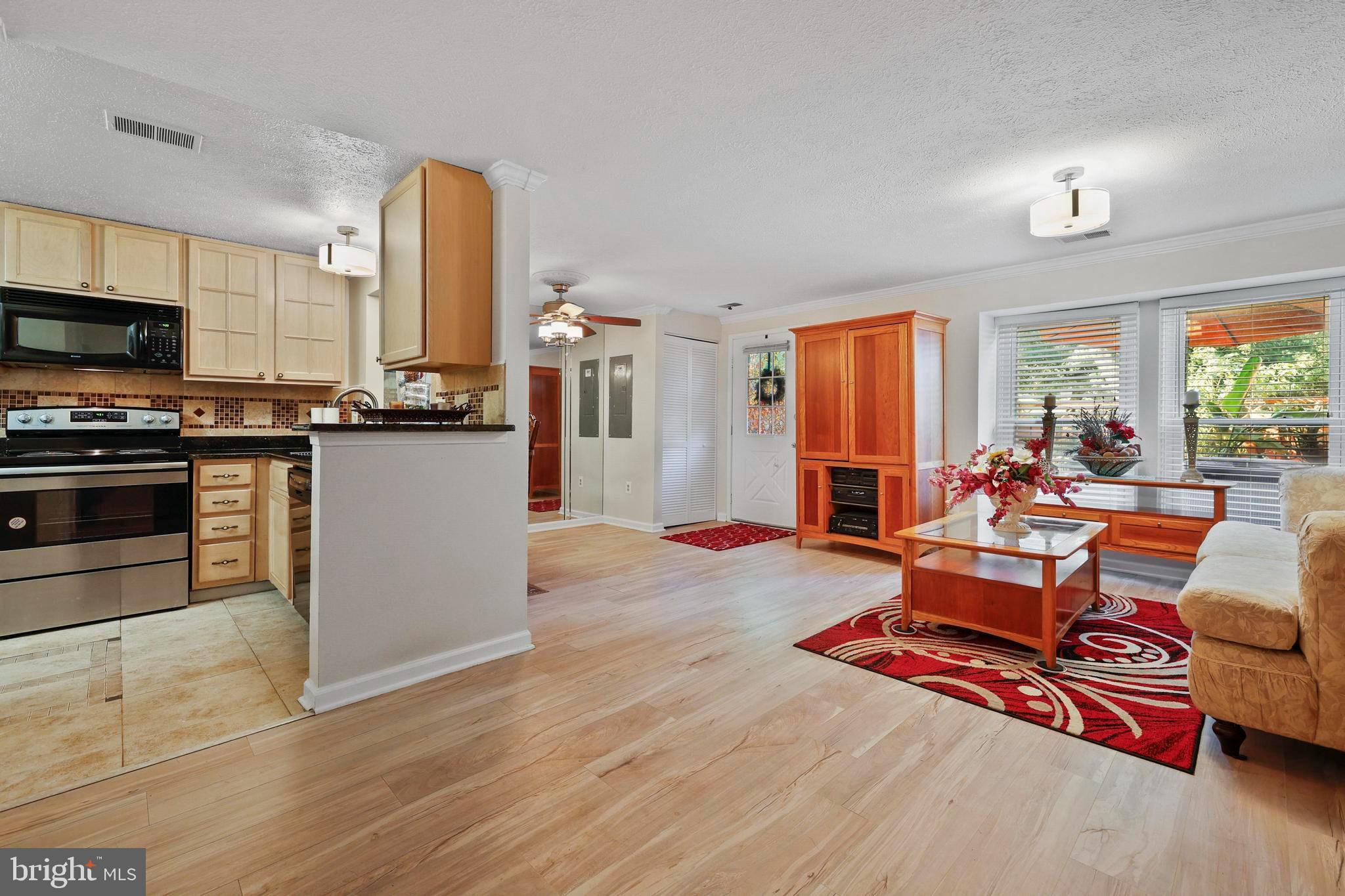 13235 Whitechurch Cir