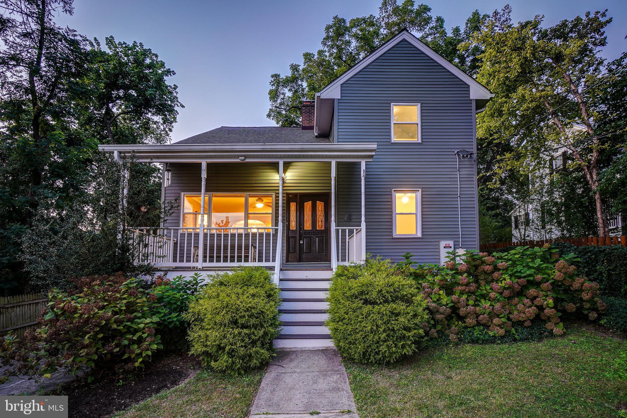 2215 Salisbury Rd