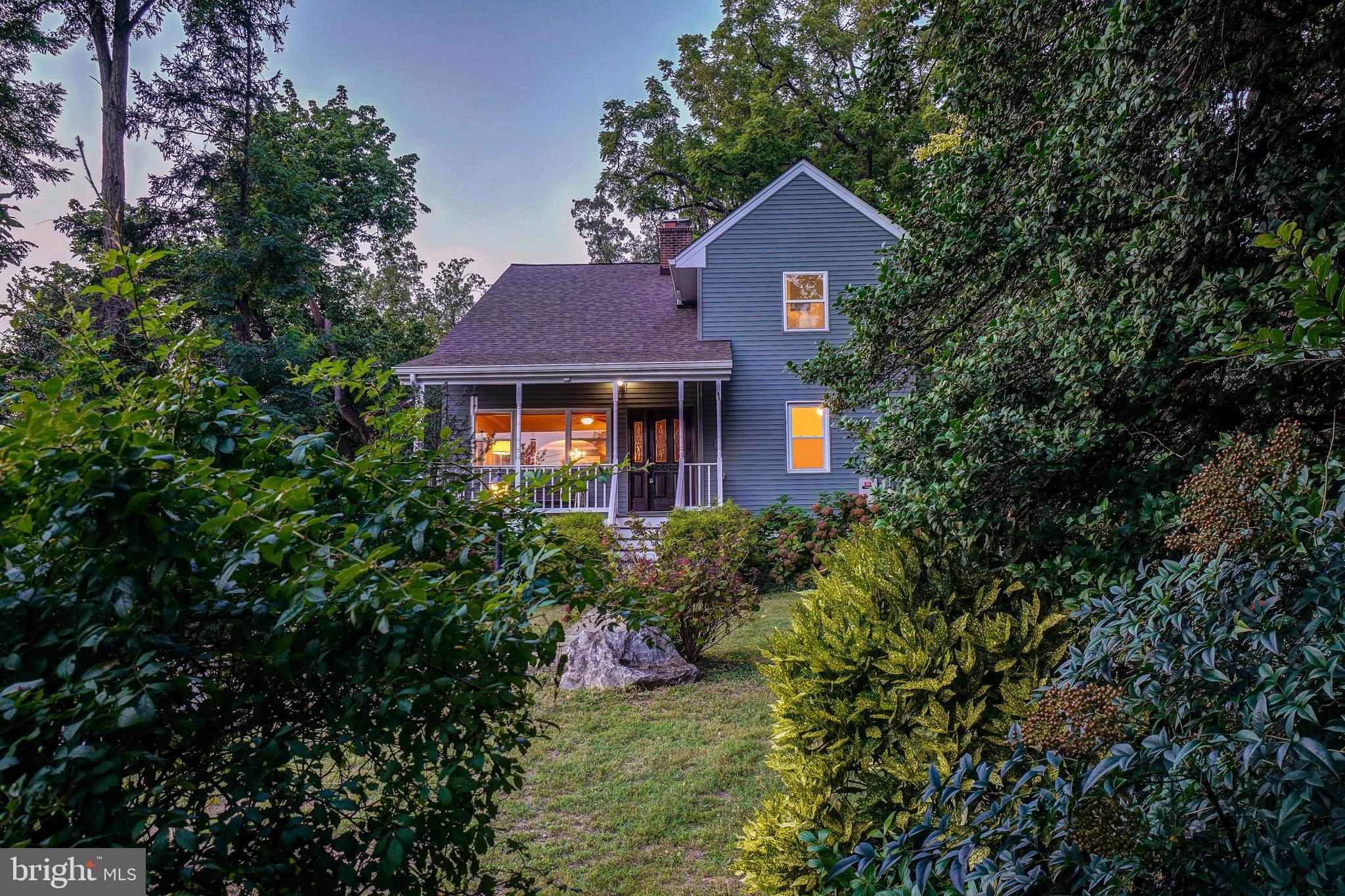 2215 Salisbury Rd