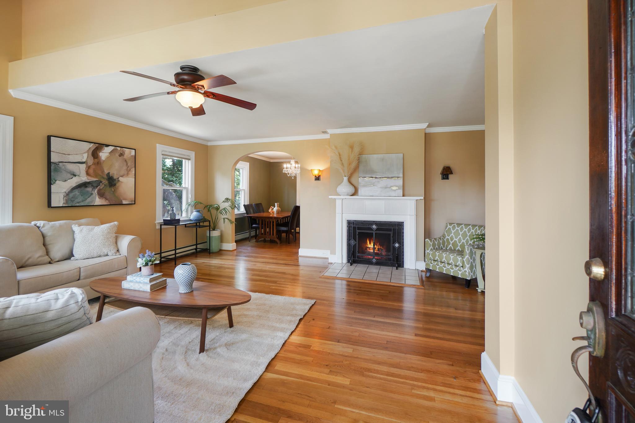 2215 Salisbury Rd
