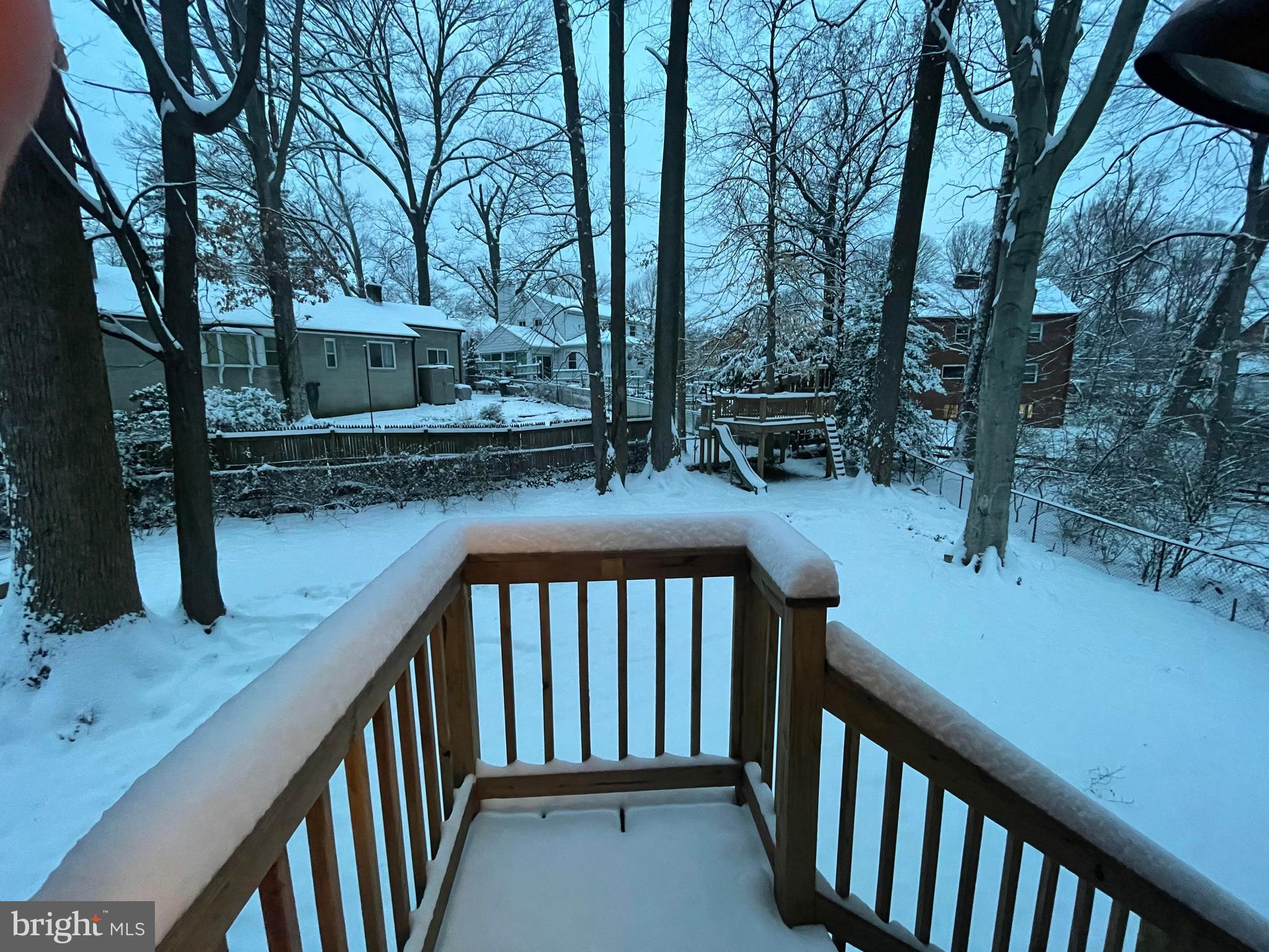6 Midhurst Rd