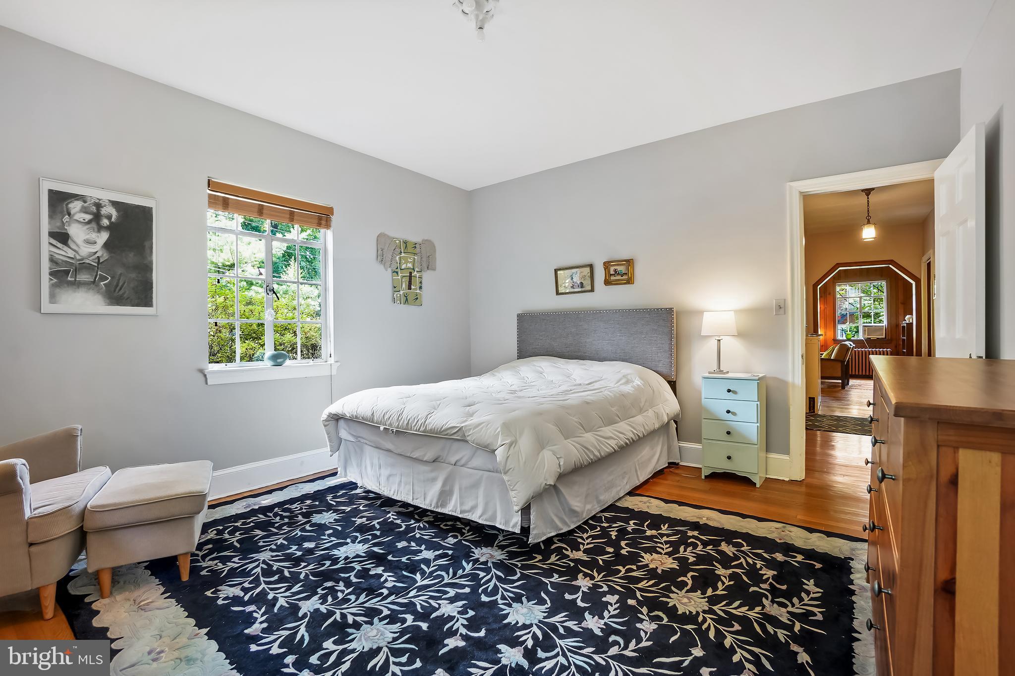 6 Midhurst Rd