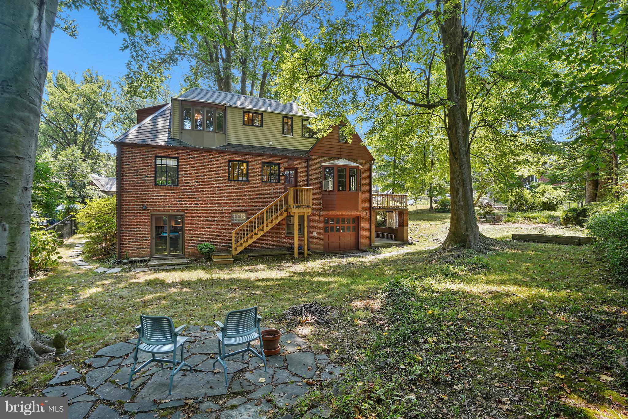 6 Midhurst Rd