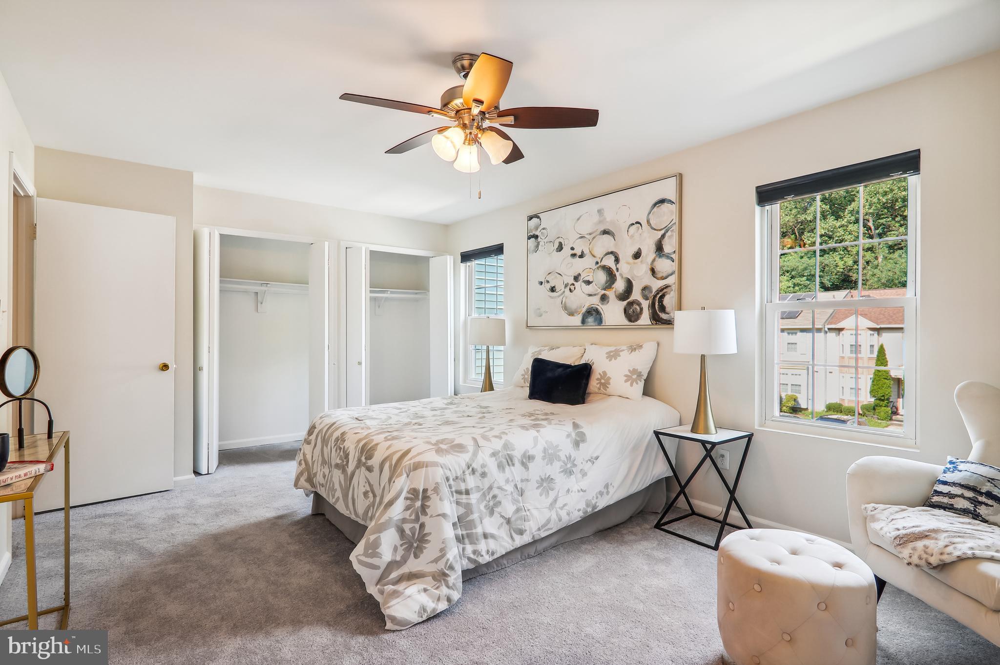 12107 Ravenwood Ct