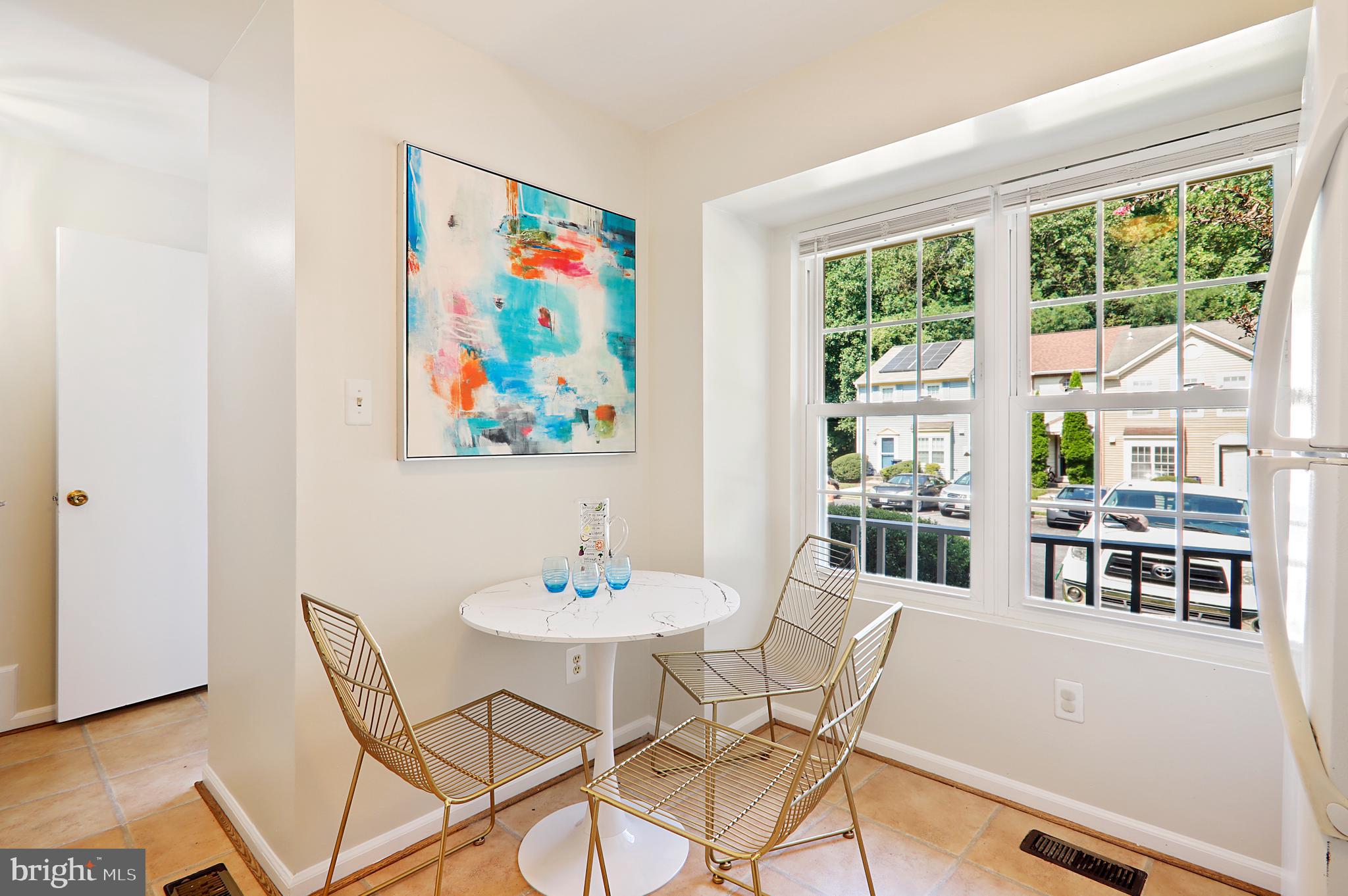 12107 Ravenwood Ct