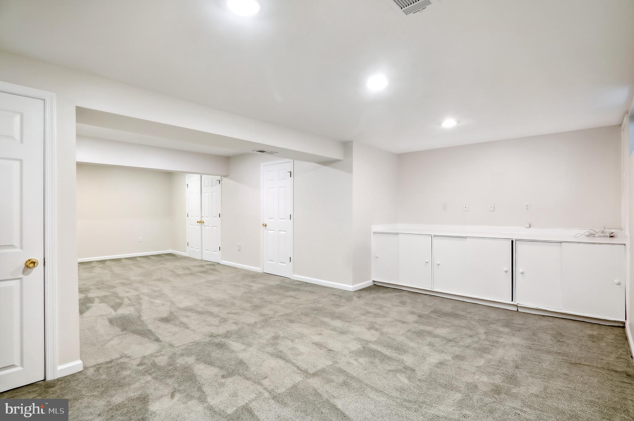12107 Ravenwood Ct