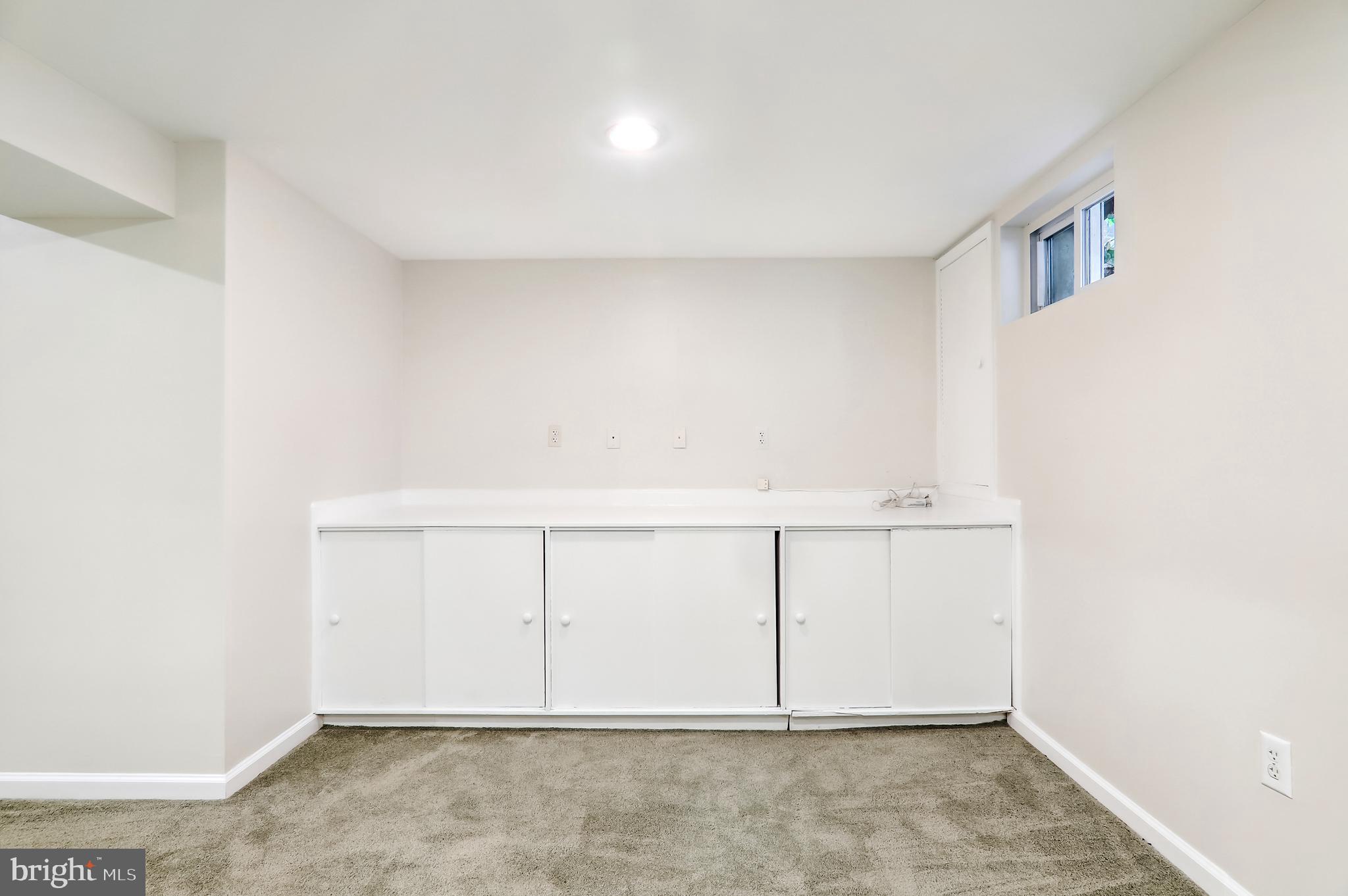 12107 Ravenwood Ct