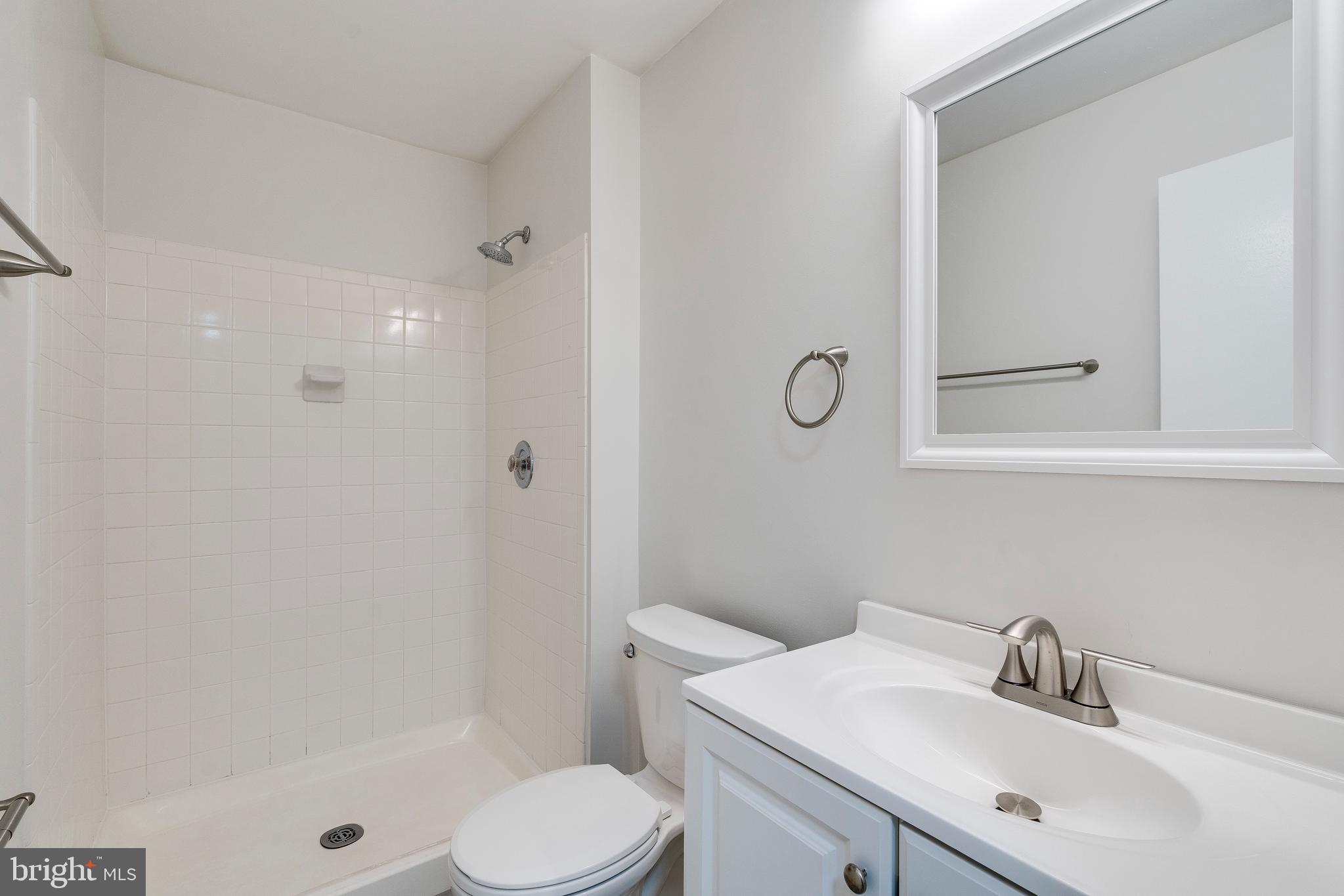 6 Normandy Square Ct #2cb