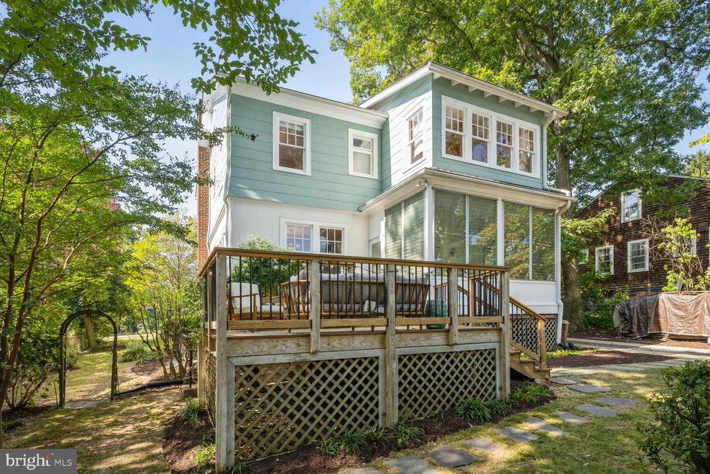 513 Philadelphia Ave