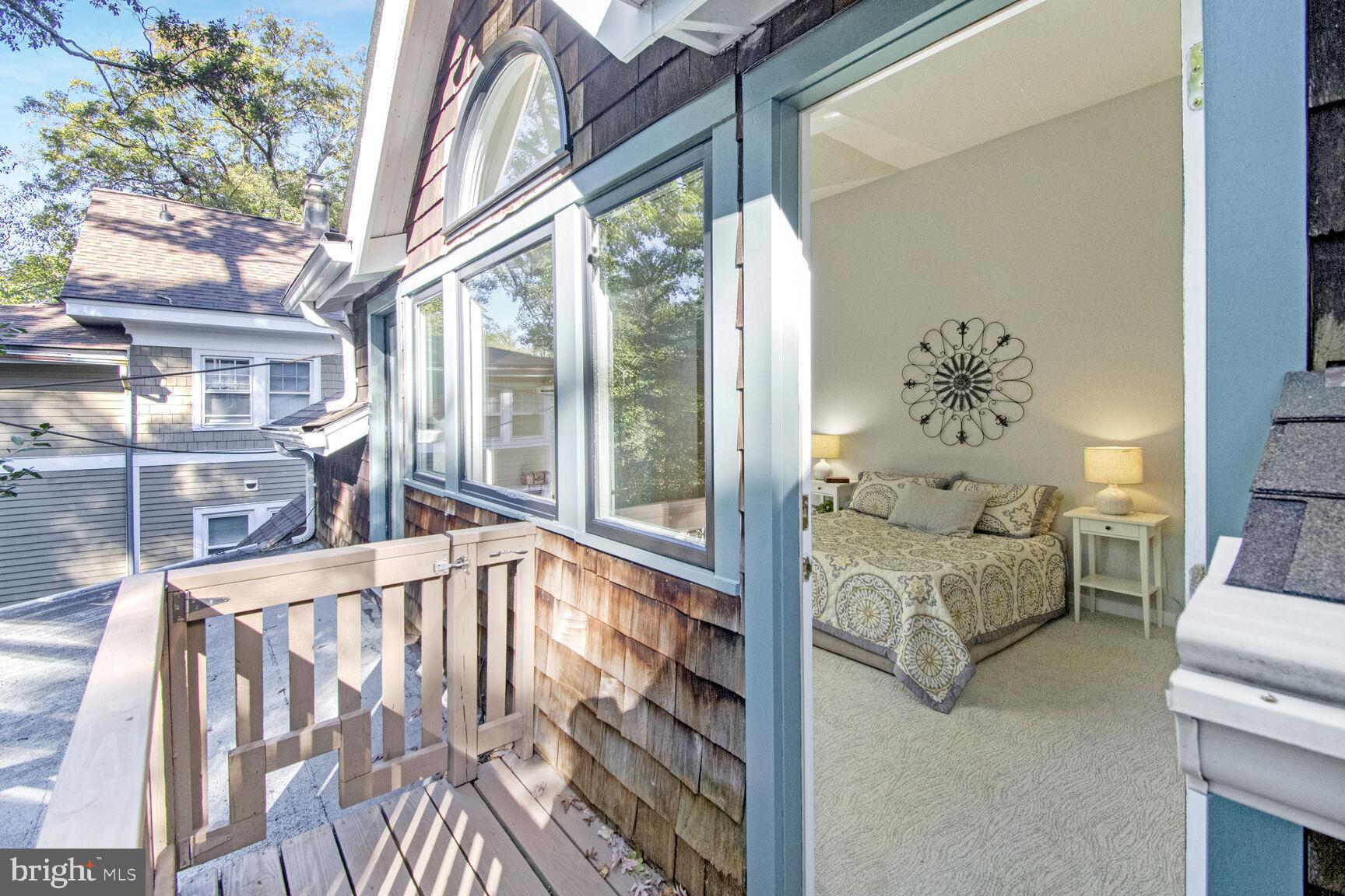 12 Cleveland Ave