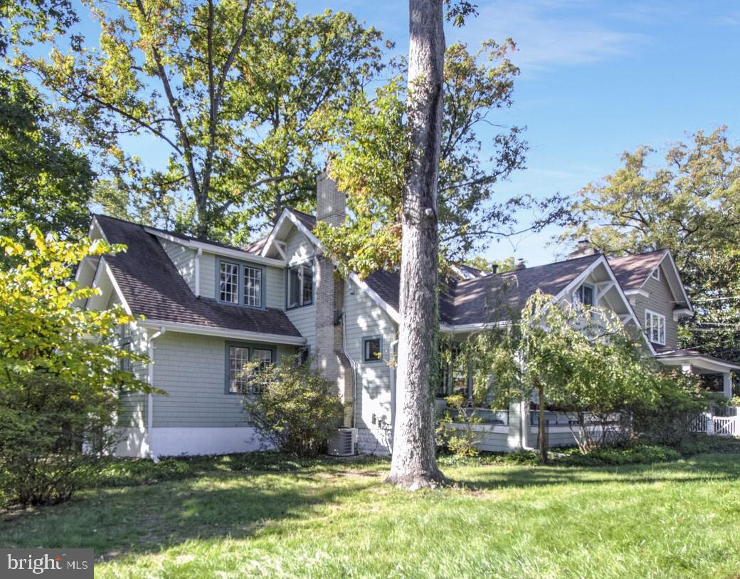12 Cleveland Ave