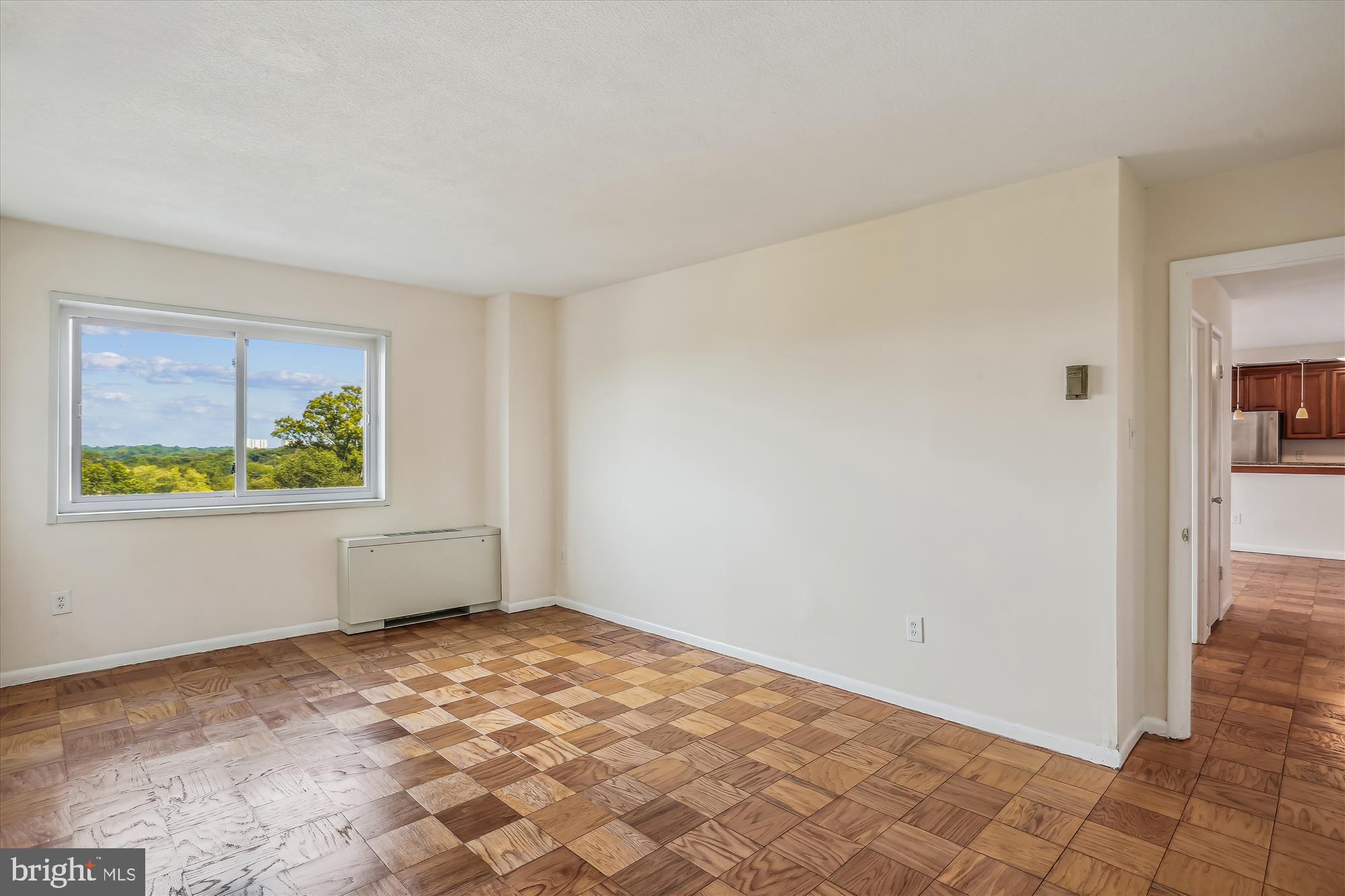 1121 University Blvd W #804-B