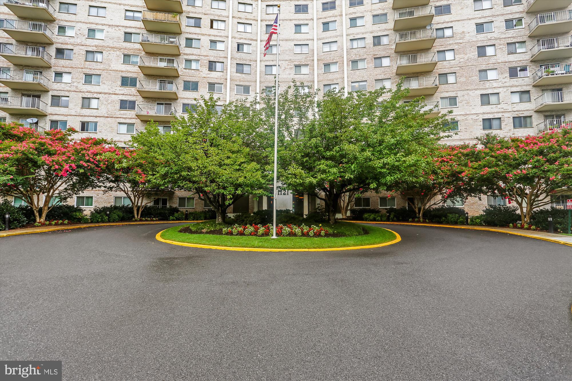 1121 University Blvd W #804-B