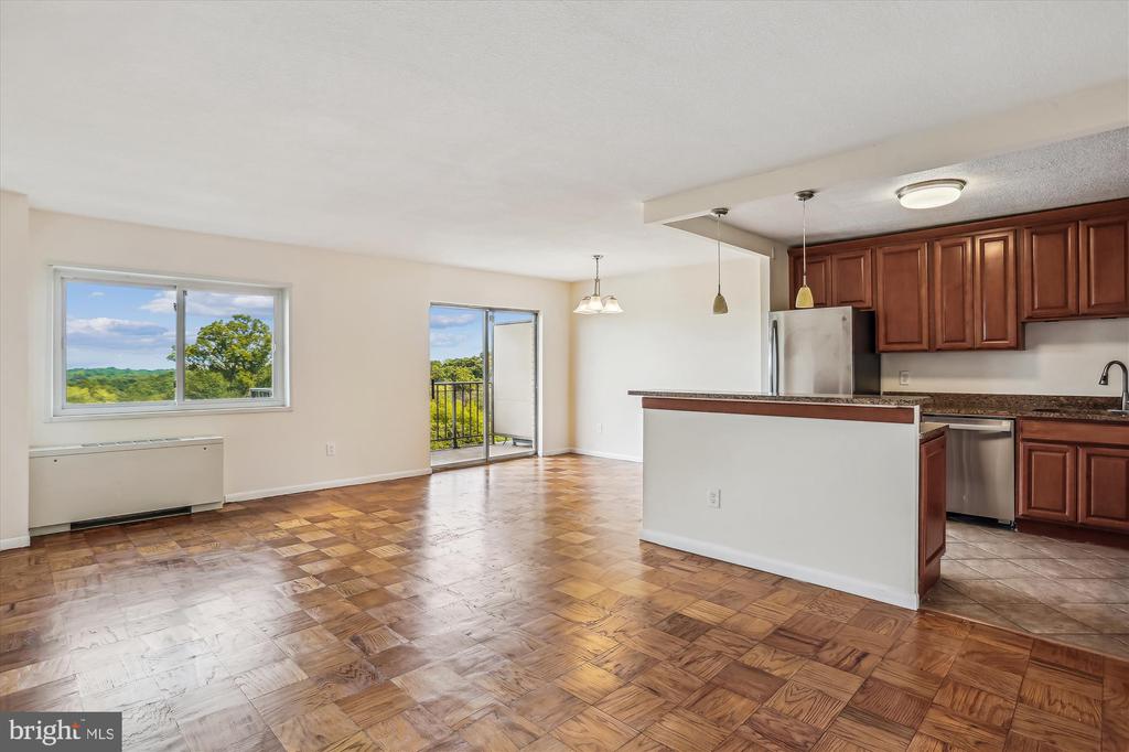 1121 University Blvd W #804-B