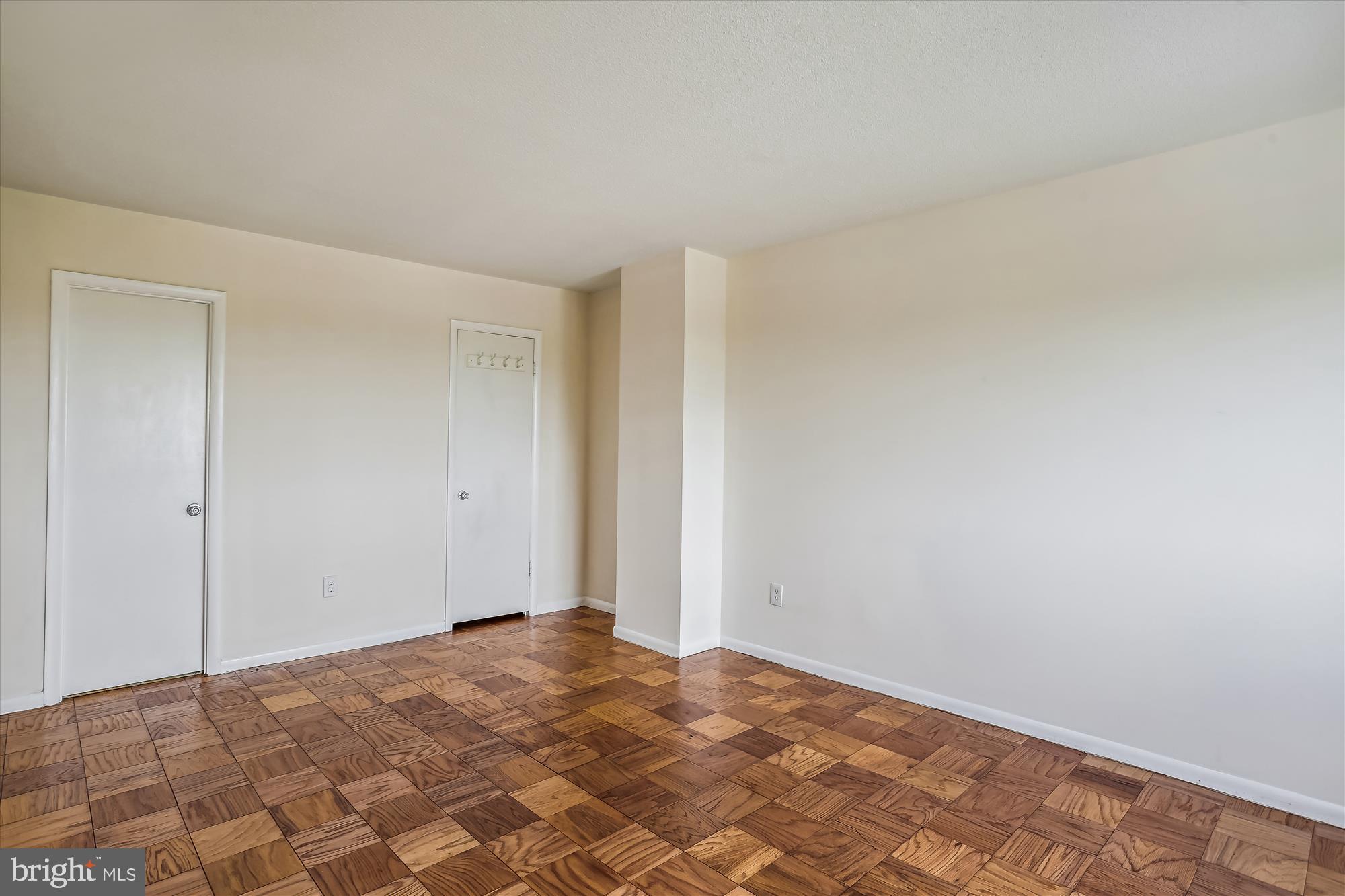 1121 University Blvd W #804-B