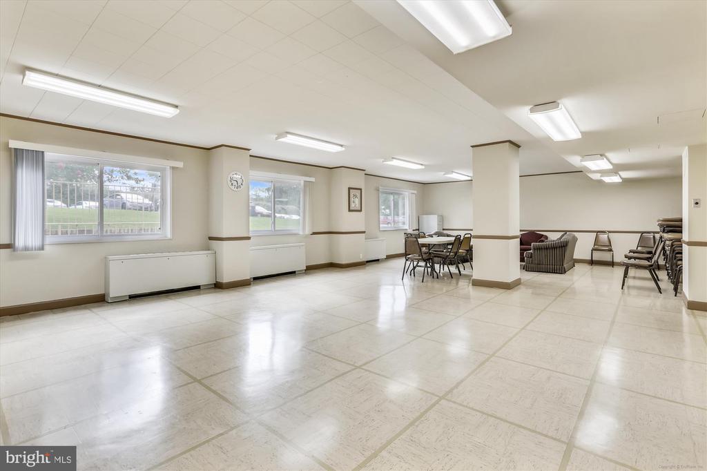 1121 University Blvd W #804-B