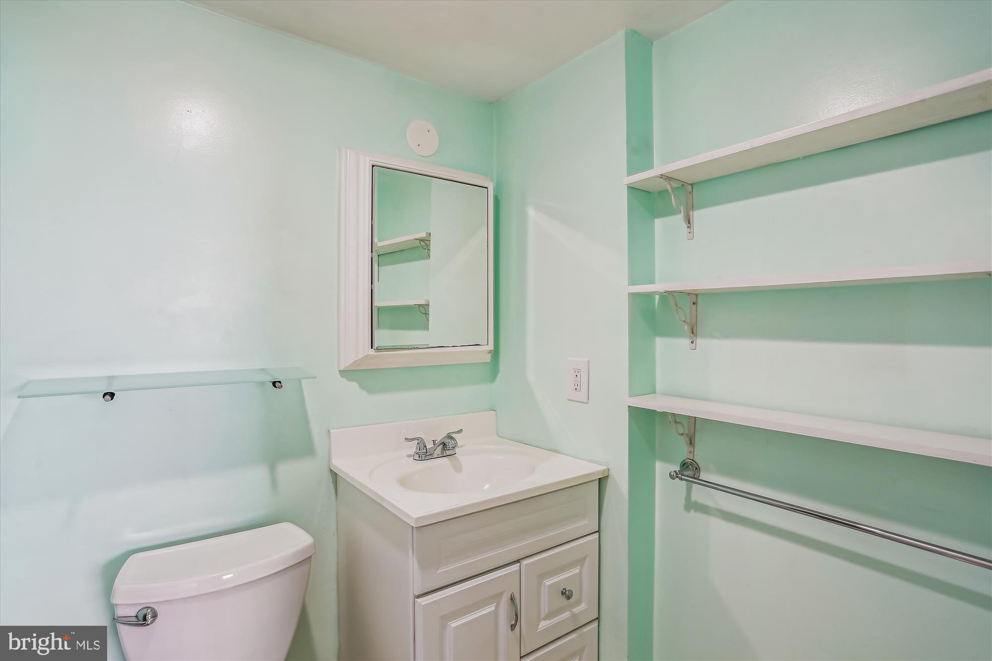 1121 University Blvd W #804-B